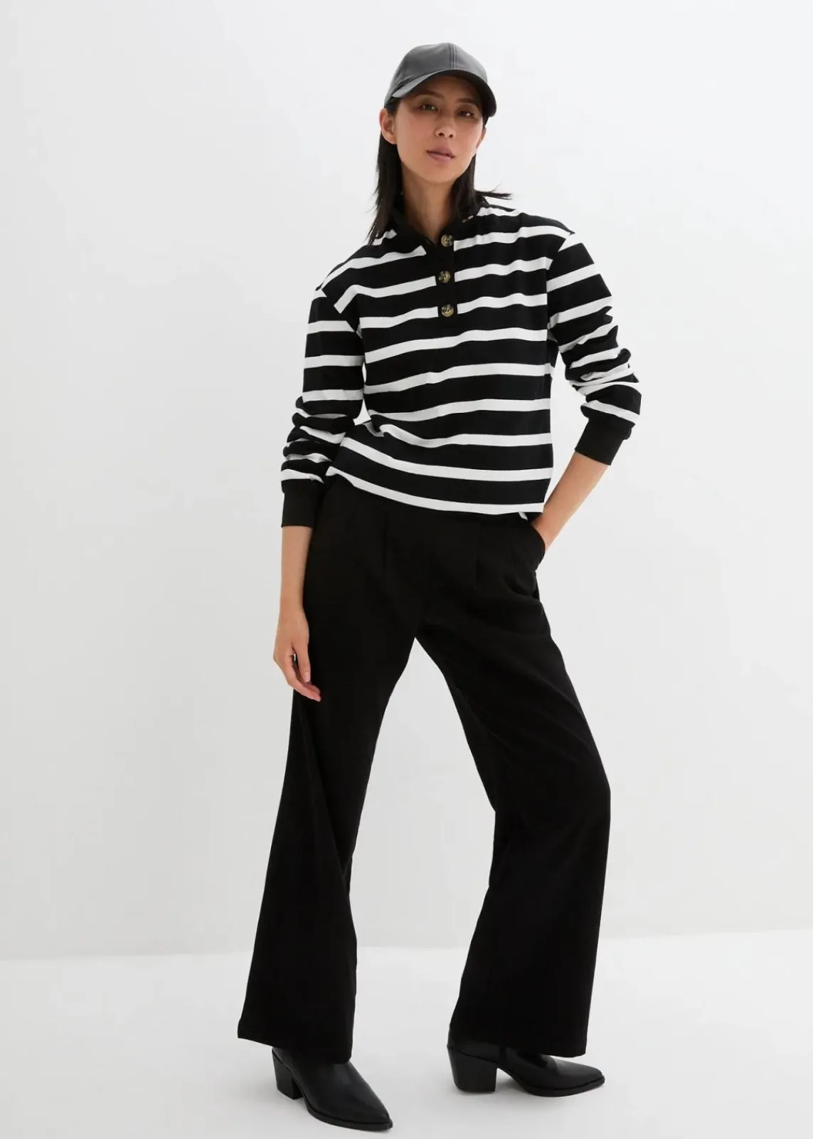 bonprix Bekleidung·Blusen & Tuniken|Sweat^Longsweatshirt mit Troyer-Kragen schwarz/weiß gestreift