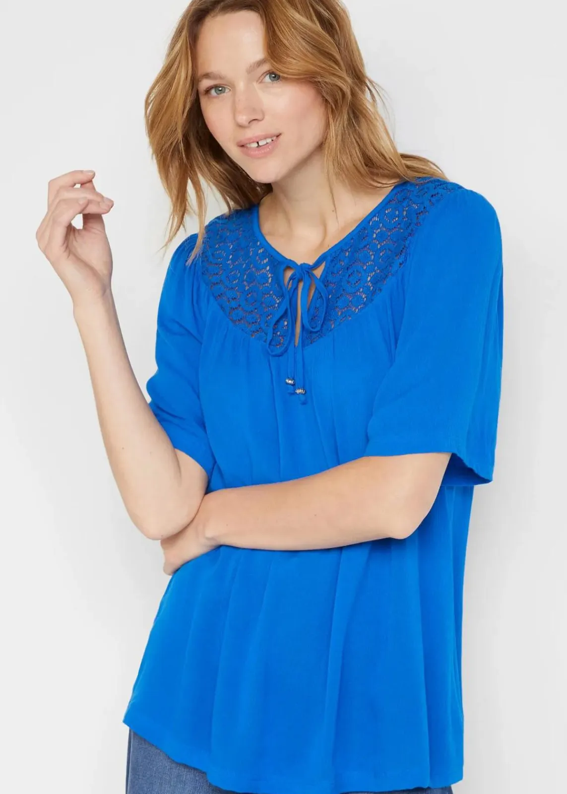 bonprix Nachhaltigere Materialien|Blusen & Tuniken^Long-Tunika aus Crinkle, halbarm azurblau