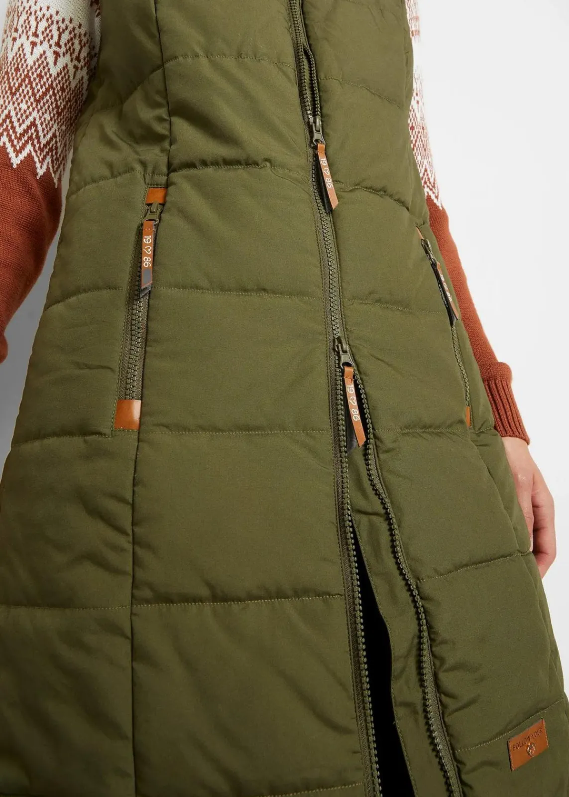 bonprix Bekleidung·Hosen|Jacken & Mäntel^Longweste mit Stehkragen dunkeloliv