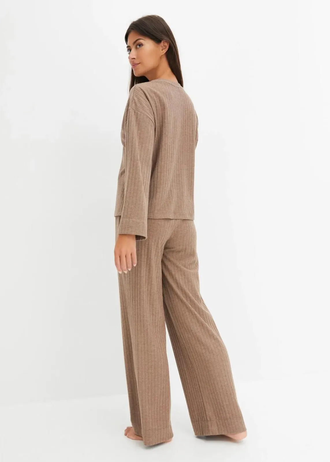 bonprix Wäsche·Homewear|Wäsche·Nachtwäsche^Loungewear Hausanzug mit weitem Bein aus weicher Rippe taupe