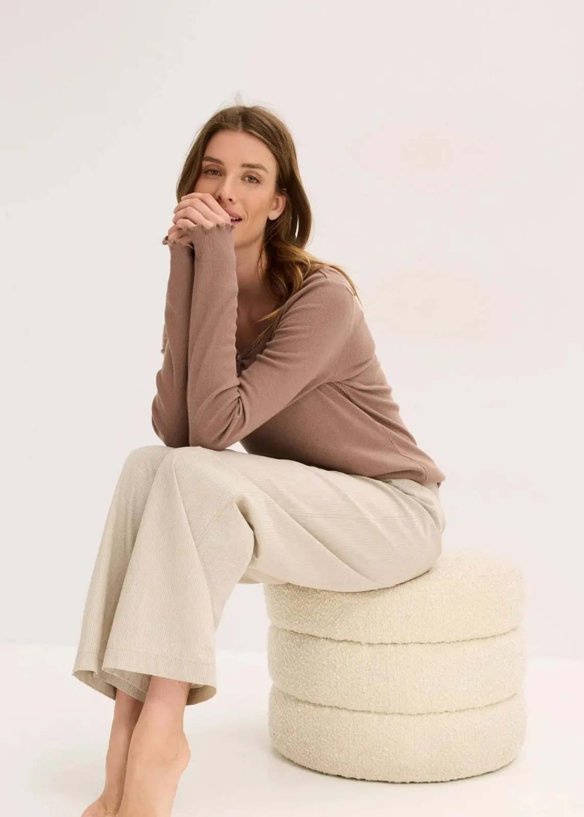 bonprix Wäsche·Nachtwäsche|Nachtwäsche^Loungewear Rippshirt mit gewebter Hose mattbraun gestreift