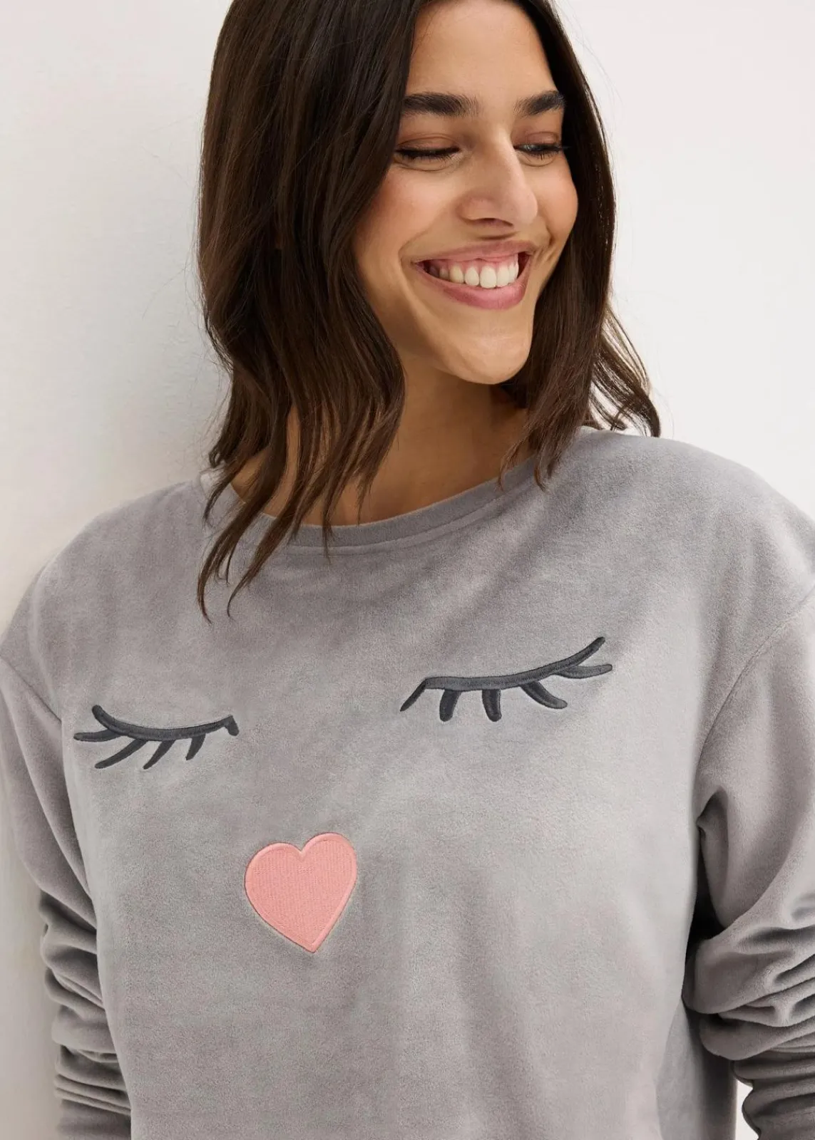 bonprix Wäsche·Homewear|Wäsche·Nachtwäsche^Loungewear Samt Hausanzug schattengrau