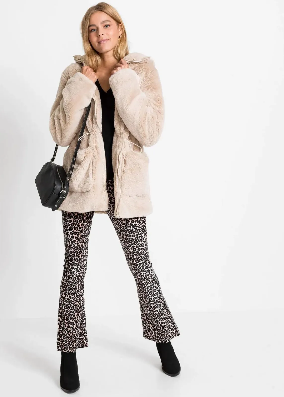 bonprix Jacken & Mäntel^Lässige Fellimitat-Jacke beige