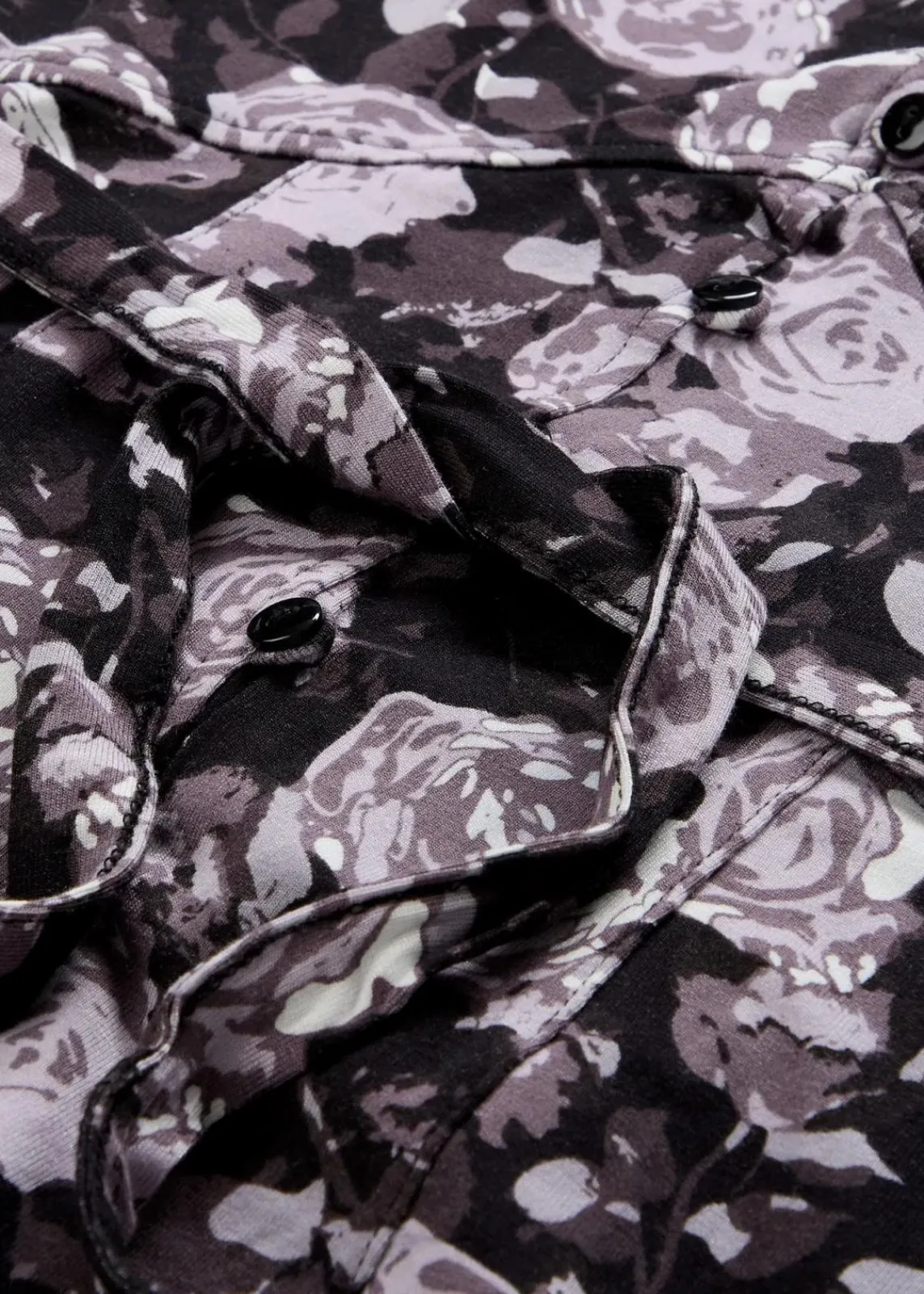 bonprix Bekleidung·Pullover & Strickjacken|Kleider^Maxi- Shirt- Kleid, kurzarm schwarz geblümt