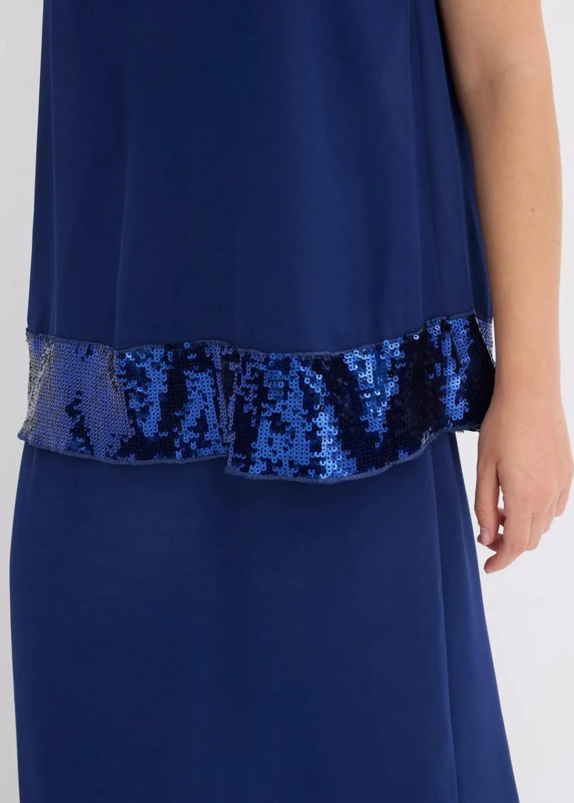 bonprix Festliche Mode|Kleider^Maxikleid aus feinem Georgette mit Pailletten mitternachtsblau