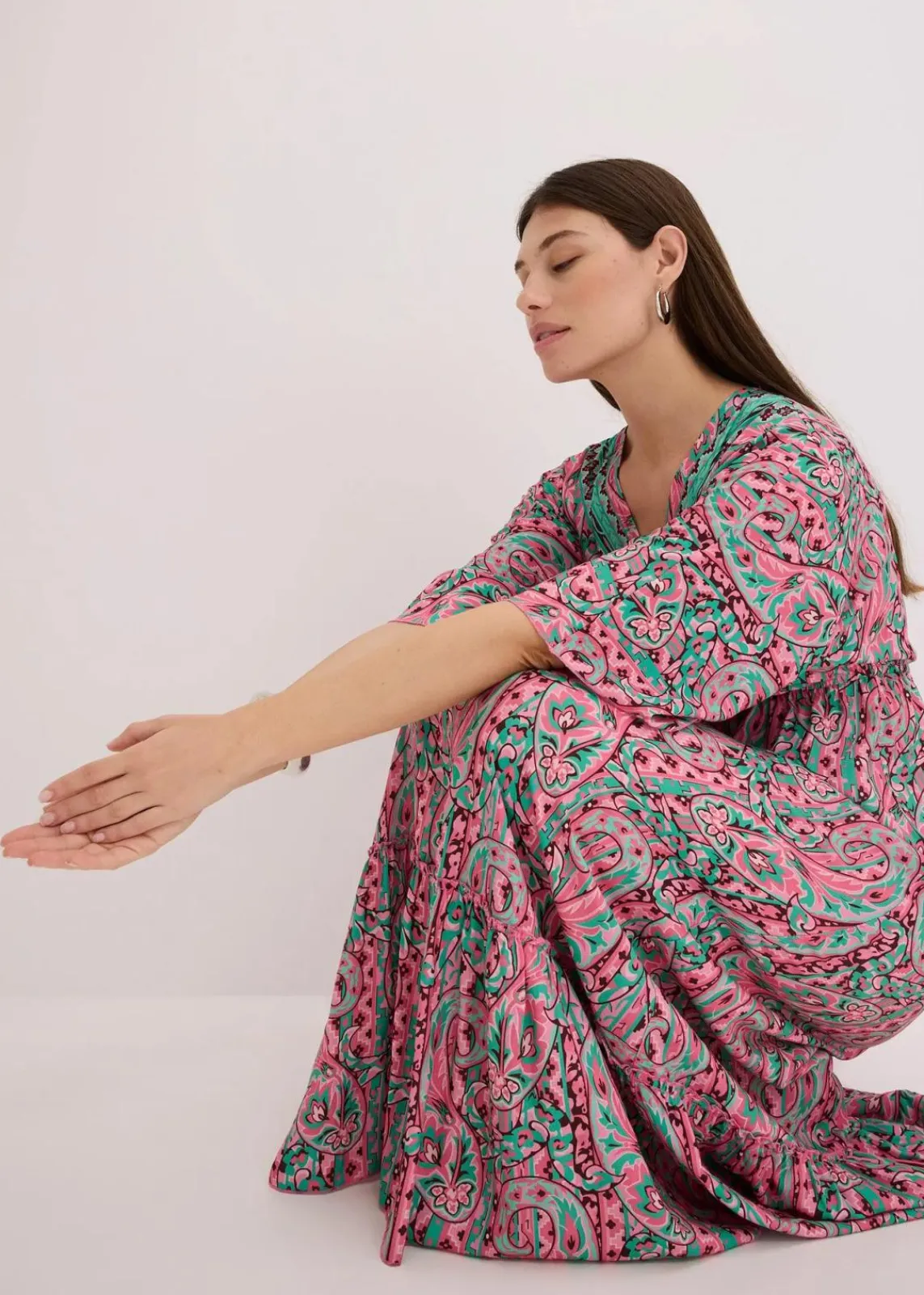 bonprix Kleider^Maxikleid aus fließender Viskose pink/türkis bedruckt