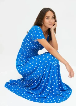 bonprix Nachhaltigere Materialien|Kleider^Maxikleid aus nachhaltiger Viskose blau gepunktet