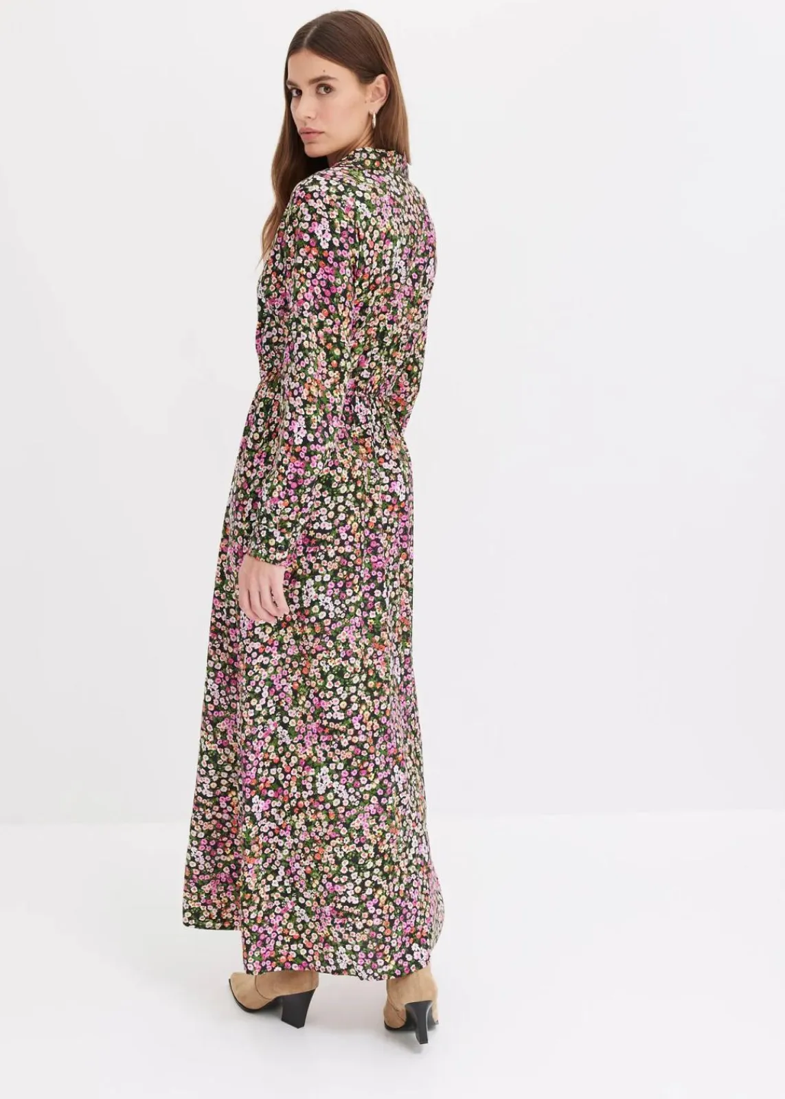 bonprix Nachhaltigere Materialien|Bekleidung·Pullover & Strickjacken^Maxikleid aus reiner Viskose pink/hellgrün geblümt