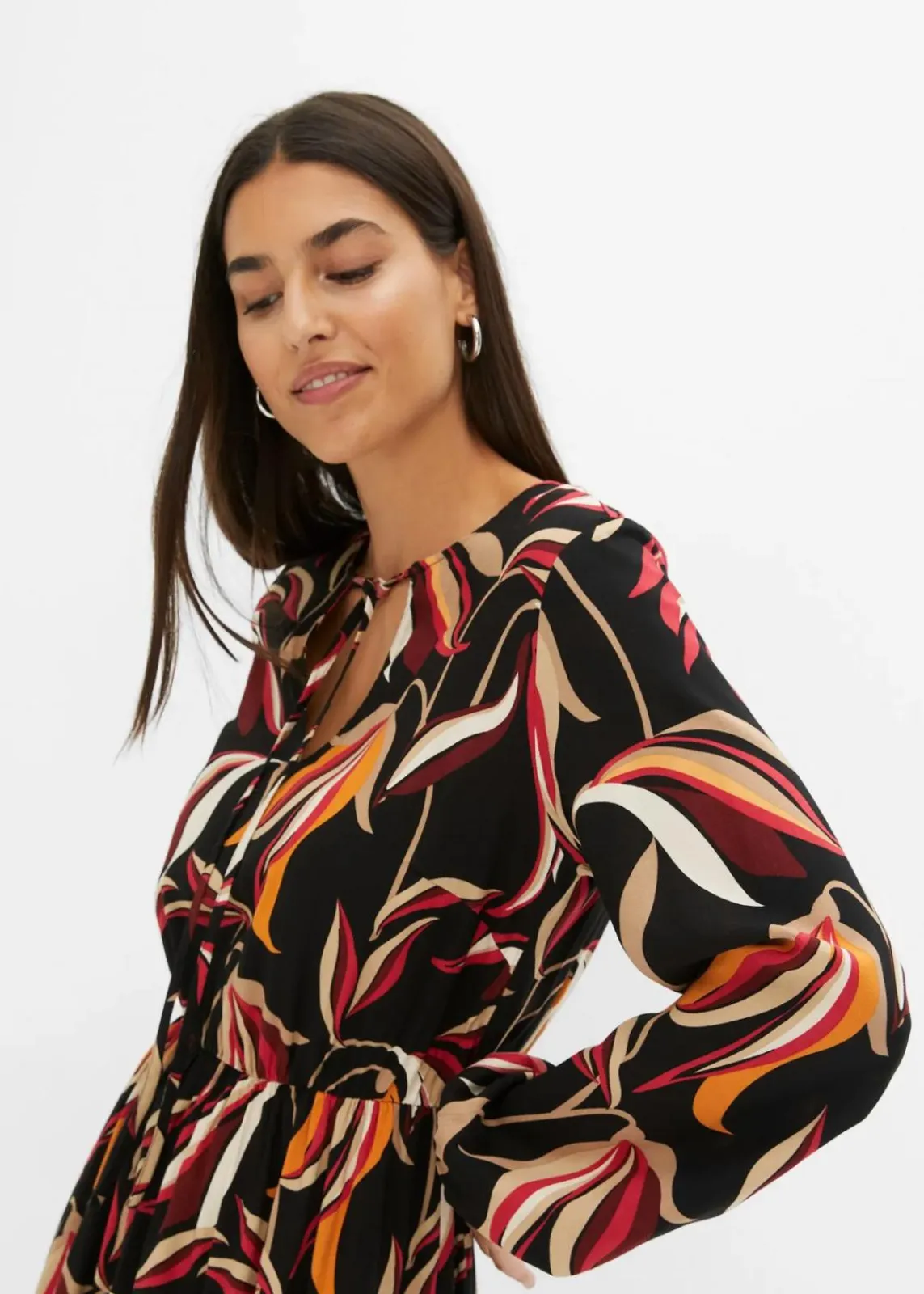 bonprix Bekleidung·Pullover & Strickjacken|Kleider^Maxikleid aus reiner Viskose schwarz floral