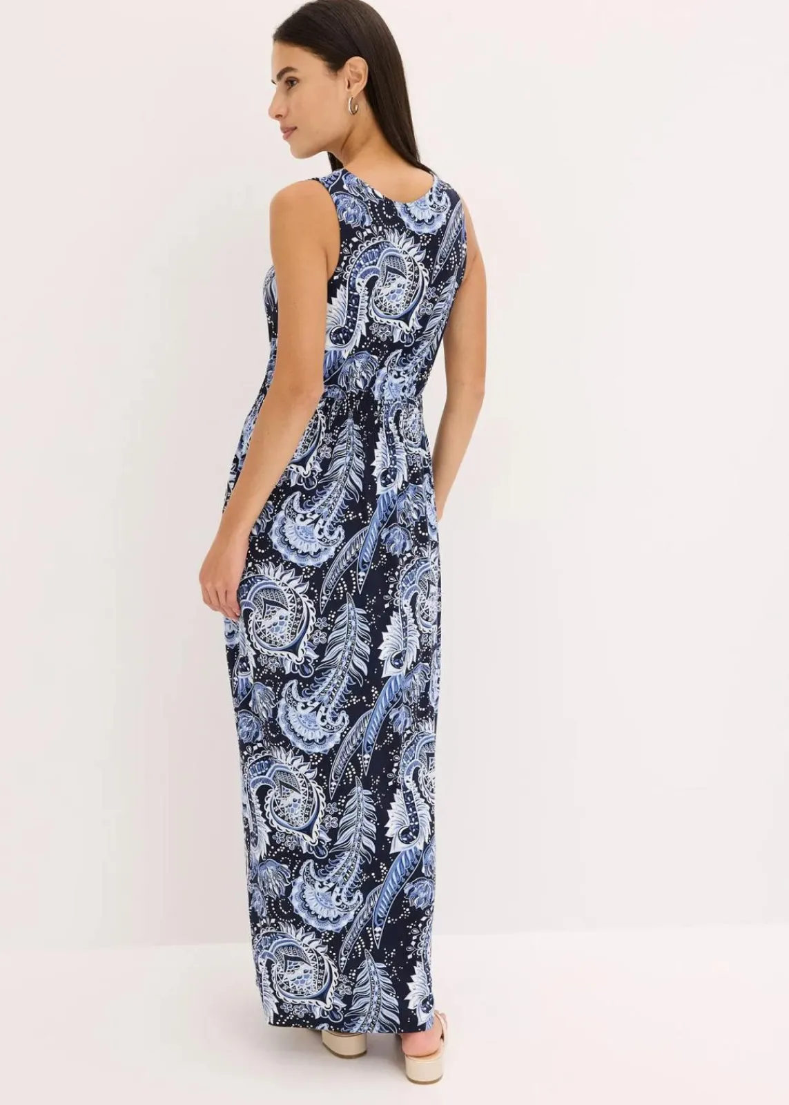 bonprix Nachhaltigere Materialien|Kleider^Maxikleid aus softem Viskose-Mix dunkelblau/hellblau paisley