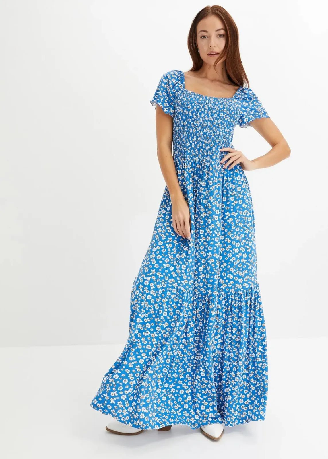 bonprix Nachhaltigere Materialien|Kleider^Maxikleid aus Viskose-Mix blau / wollweiß geblümt