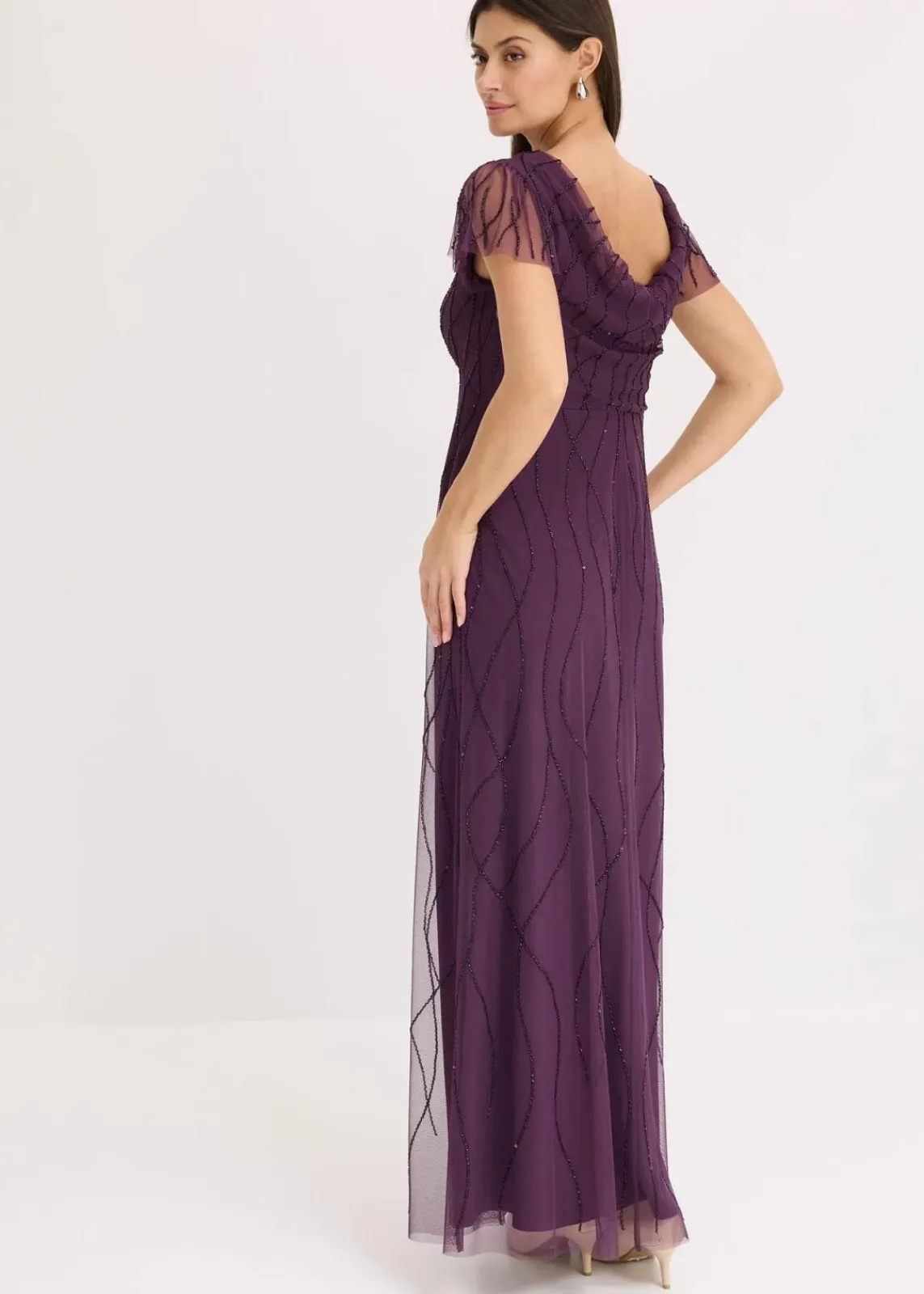 bonprix Bekleidung·Pullover & Strickjacken|Festliche Mode^Maxikleid aus zartem Tüll mit Perlenstickerei dunkellila