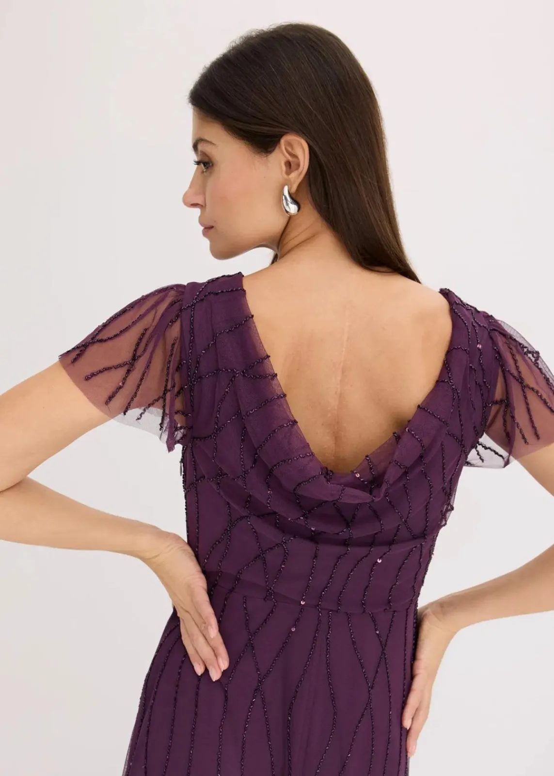 bonprix Bekleidung·Pullover & Strickjacken|Festliche Mode^Maxikleid aus zartem Tüll mit Perlenstickerei dunkellila