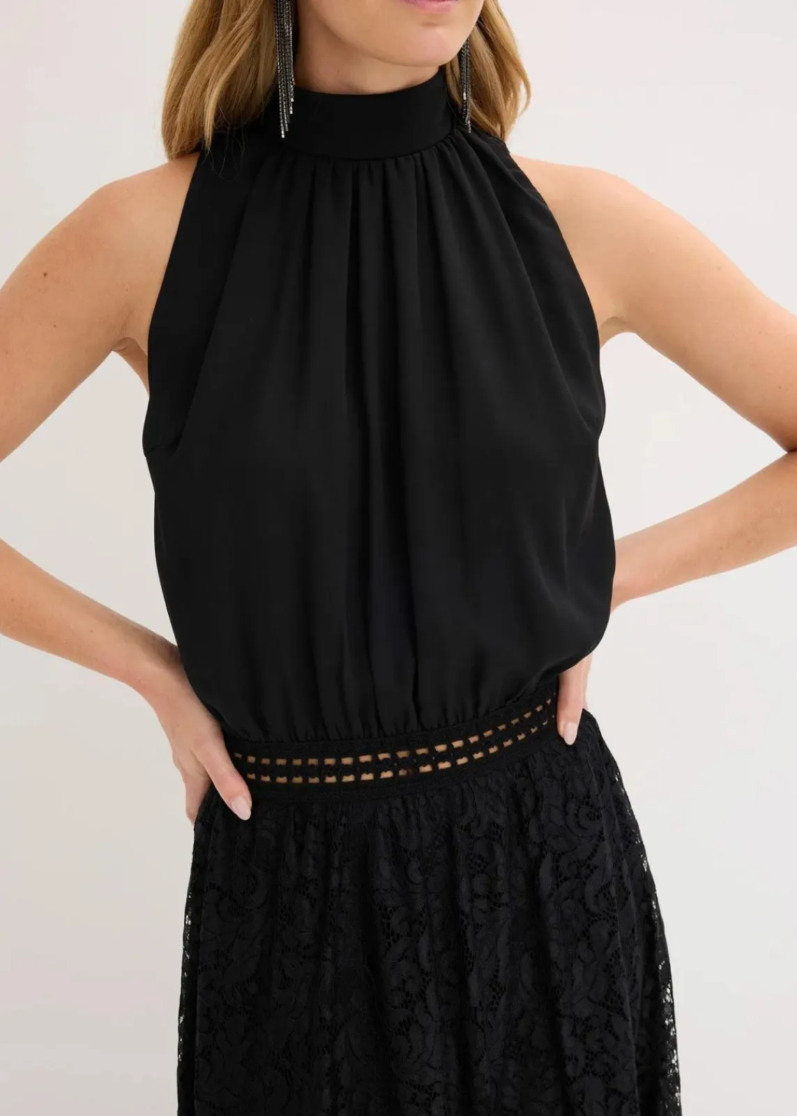 bonprix Bekleidung·Pullover & Strickjacken|Festliche Mode^Maxikleid mit Spitzen-Rock schwarz