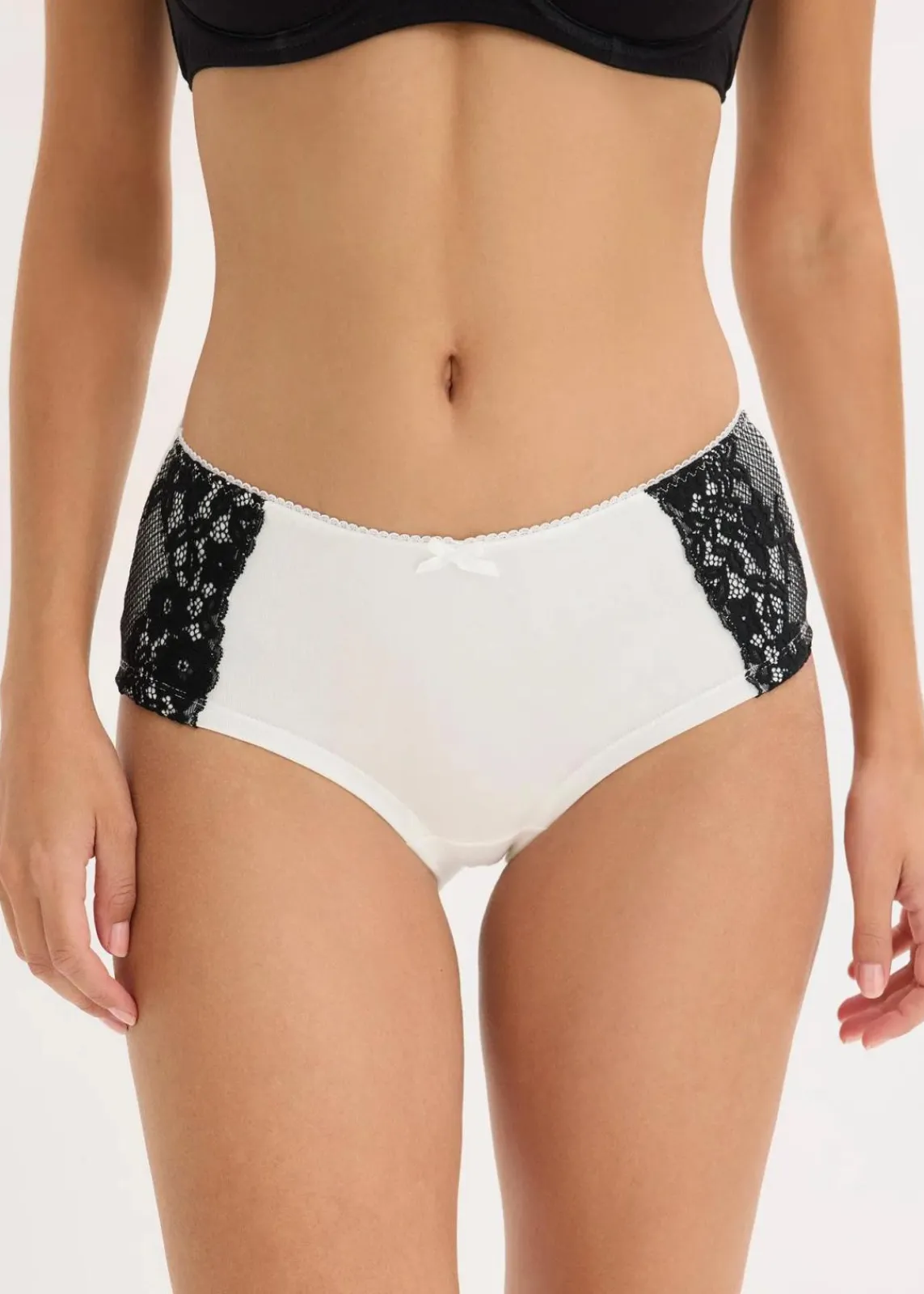 bonprix Wäsche·Höschen|Nachhaltigere Materialien^Maxipanty mit Bio-Baumwolle (4er Pack) schwarz + wollweiß