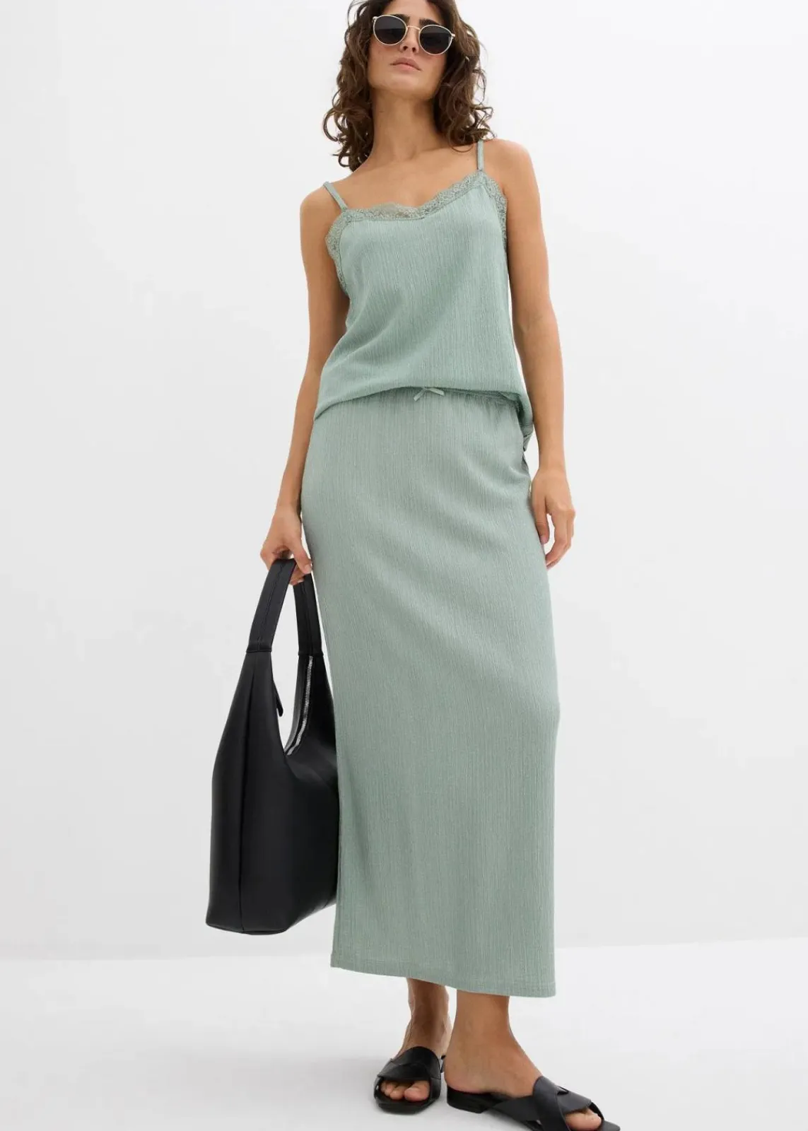 bonprix Bekleidung·Sportbekleidung|Zweiteiler & Sets^Maxirock aus leichtem Crêpe rauchgrün