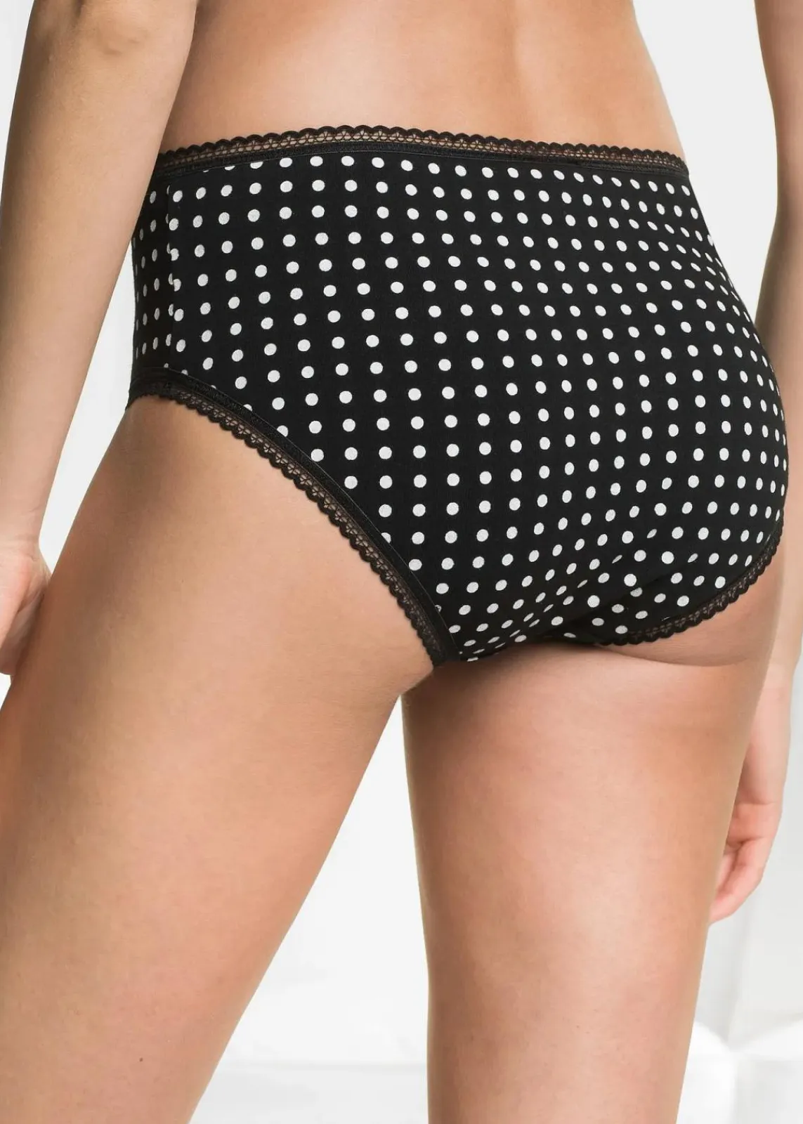 bonprix Wäsche·Baumwollunterwäsche|Wäsche·Höschen^Maxislip (4er Pack) schwarz + weiß