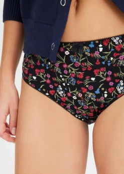 bonprix Wäsche·Baumwollunterwäsche|Wäsche·Höschen^Maxislip mit Bio-Baumwolle (4er Pack) schwarz geblümt + kristallblau + aubergine