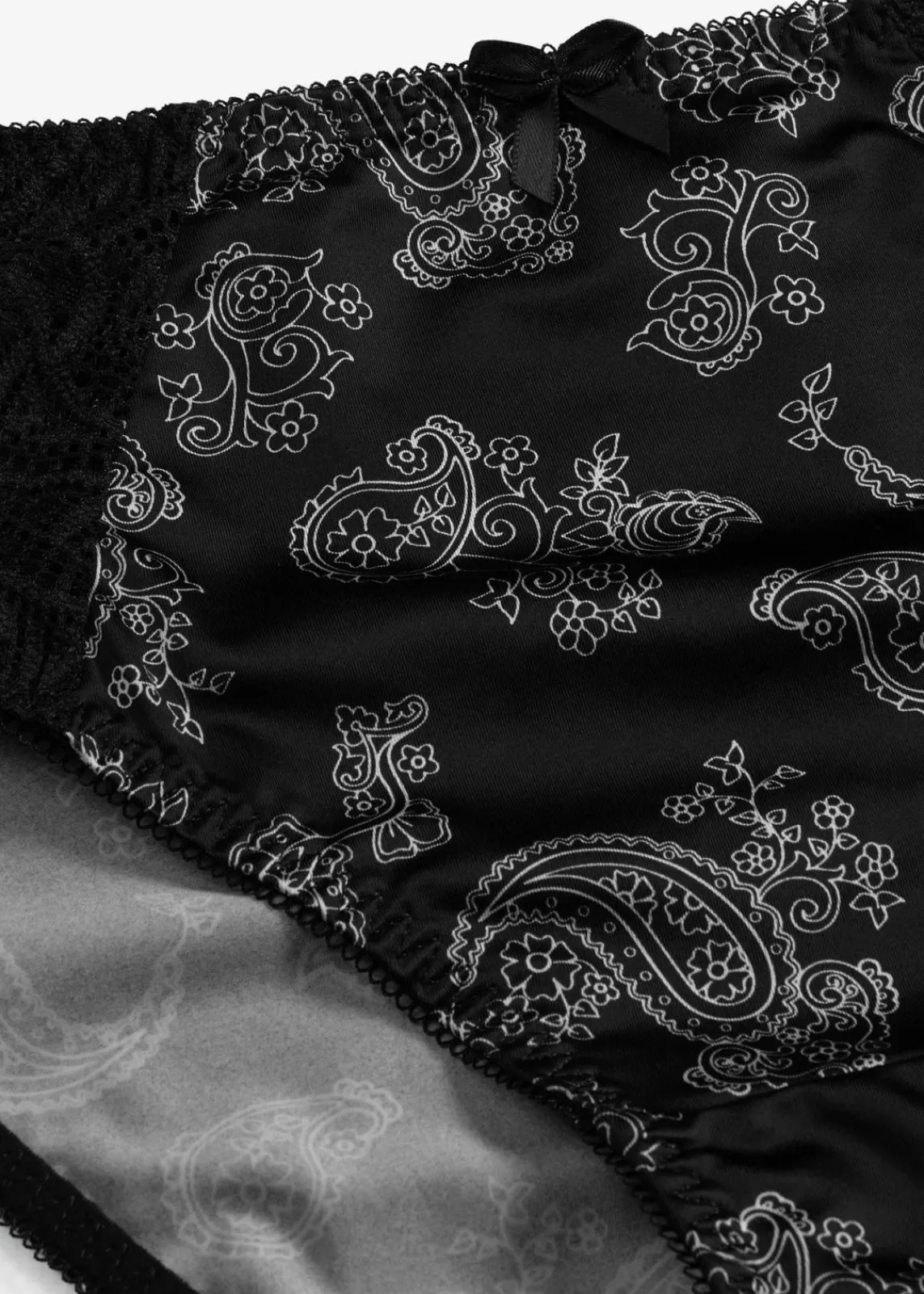 bonprix Wäsche·Dessous|Wäsche·Höschen^Maxislip mit zarter Spitze (2er Pack) schwarz paisley