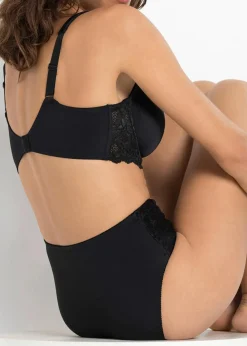 bonprix Nachhaltigere Materialien|Höschen^Maxislip mit zarter Spitze (2er Pack) schwarz+schwarz
