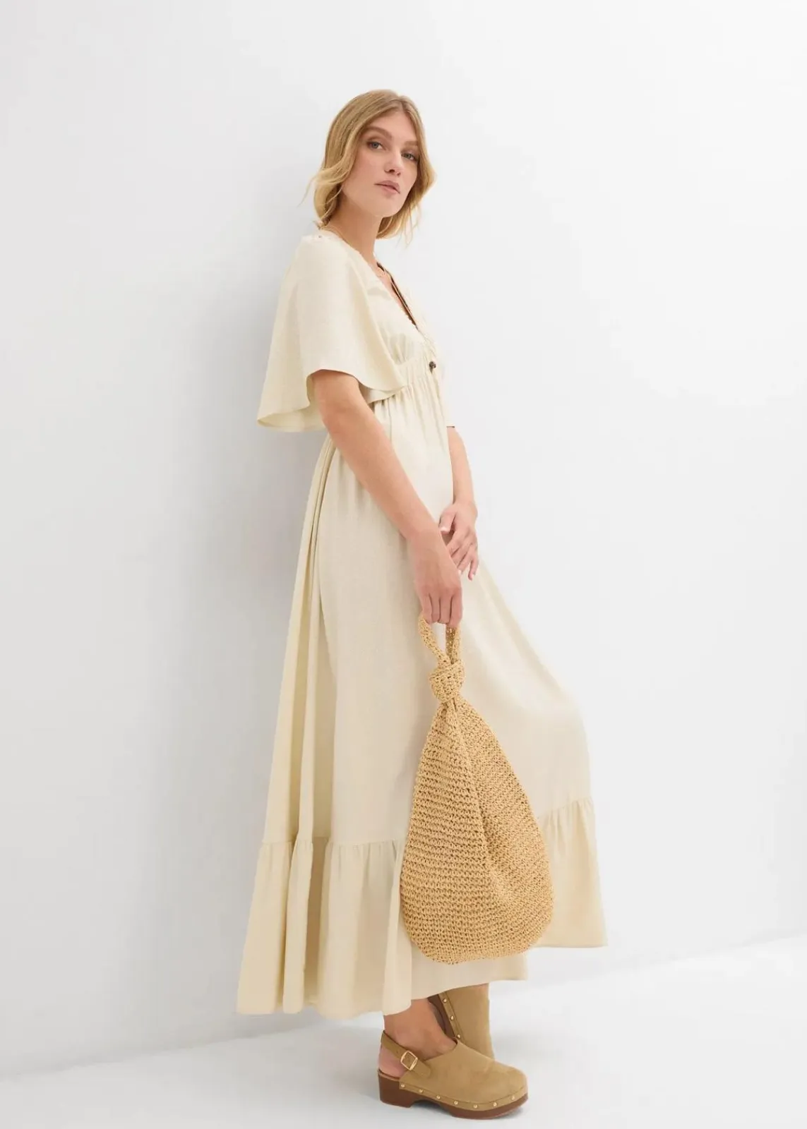 bonprix Bekleidung·Pullover & Strickjacken^Maxi-Stufenkleid aus fließender Viskose natur