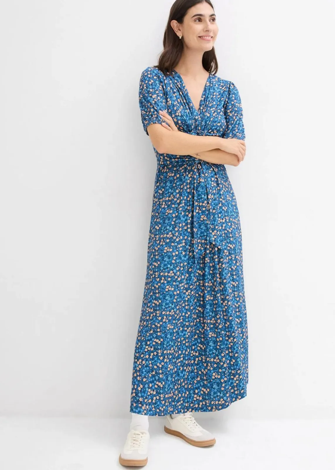 bonprix Umstandsmode|Bekleidung·Blazer^Maxi-Umstands- und Stillkleid aus Jersey hellindigo geblümt