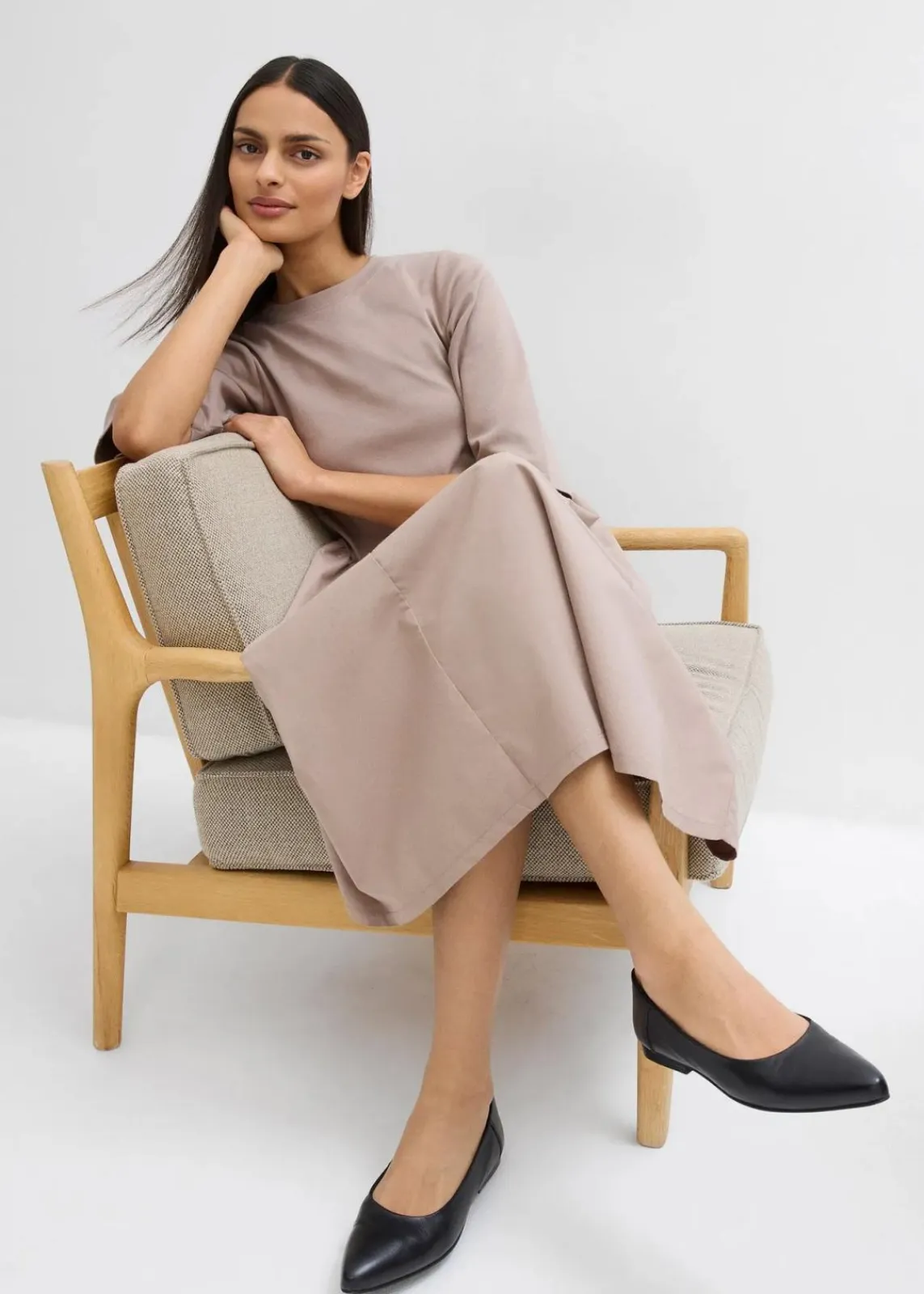 bonprix Kleider^Midikleid aus reiner Baumwolle taupe