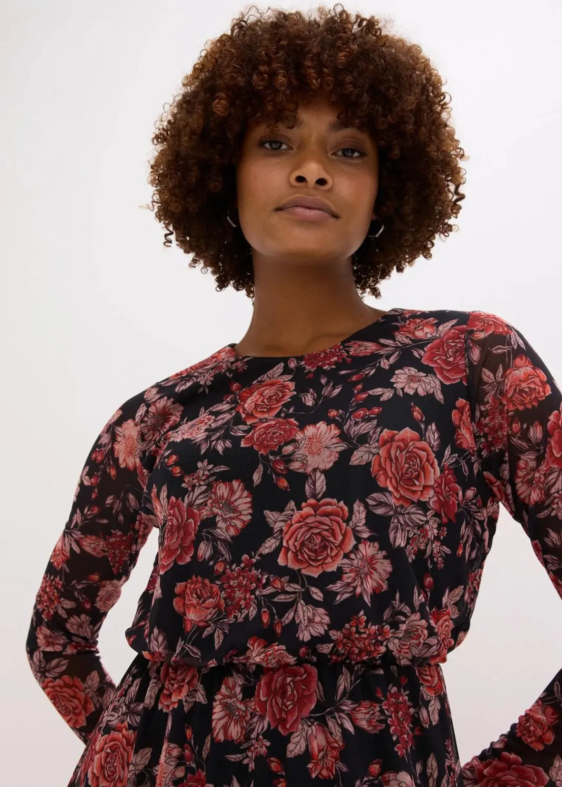 bonprix Kleider|Bekleidung·Pullover & Strickjacken^Midikleid aus softem Mesh schwarz geblümt