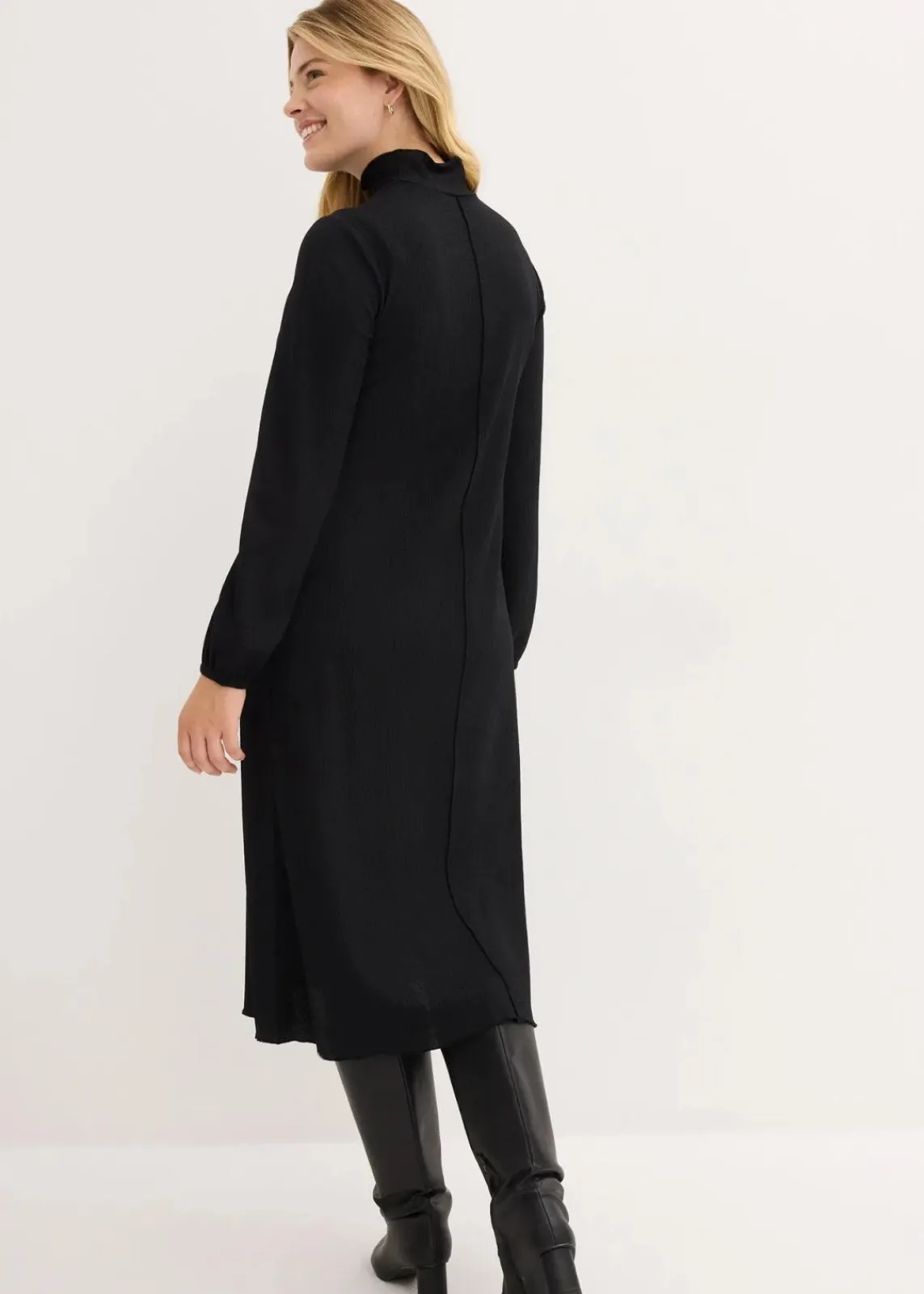 bonprix Bekleidung·Pullover & Strickjacken|Nachhaltigere Materialien^Midikleid aus strukturiertem Crêpe schwarz