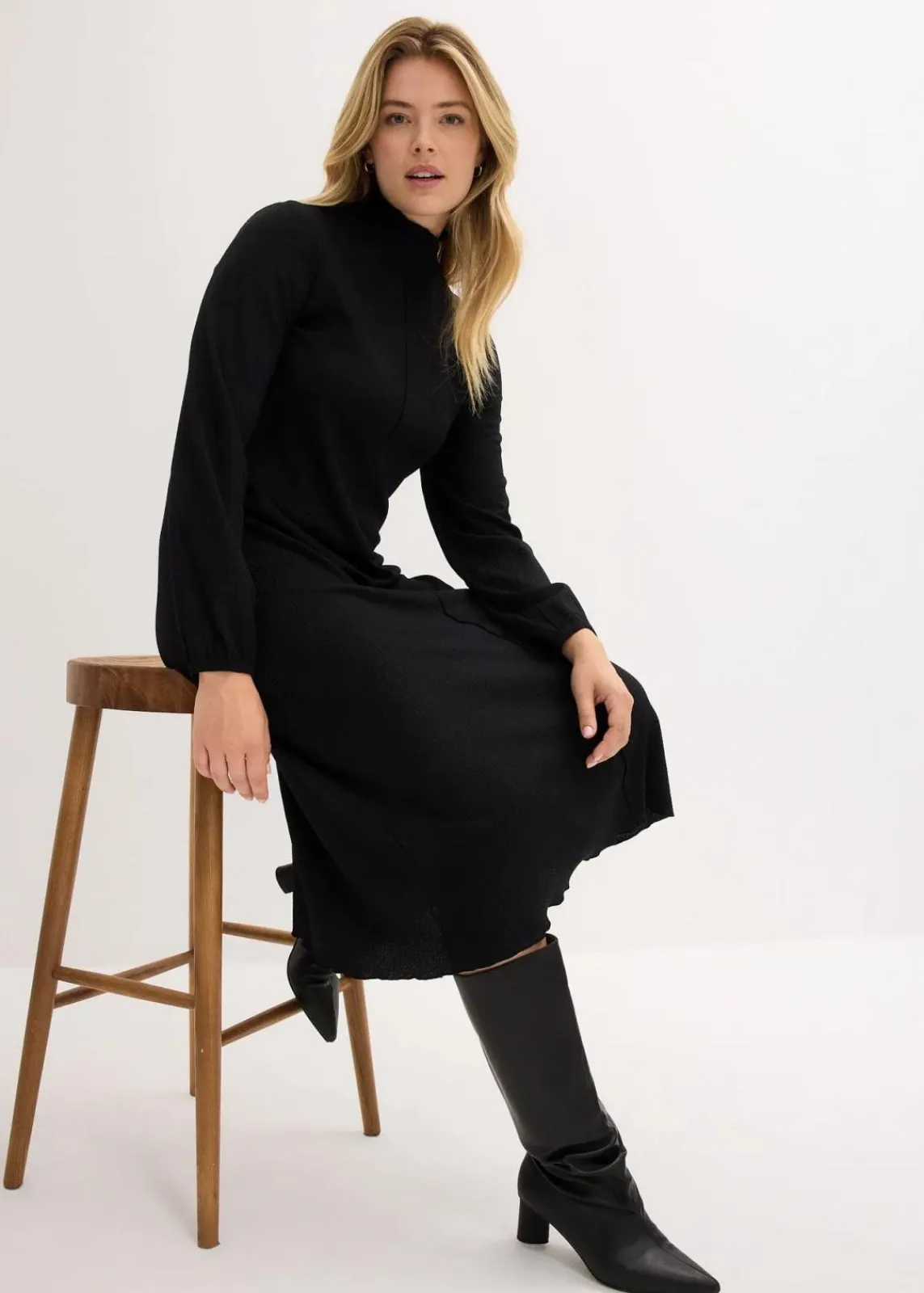 bonprix Bekleidung·Pullover & Strickjacken|Nachhaltigere Materialien^Midikleid aus strukturiertem Crêpe schwarz