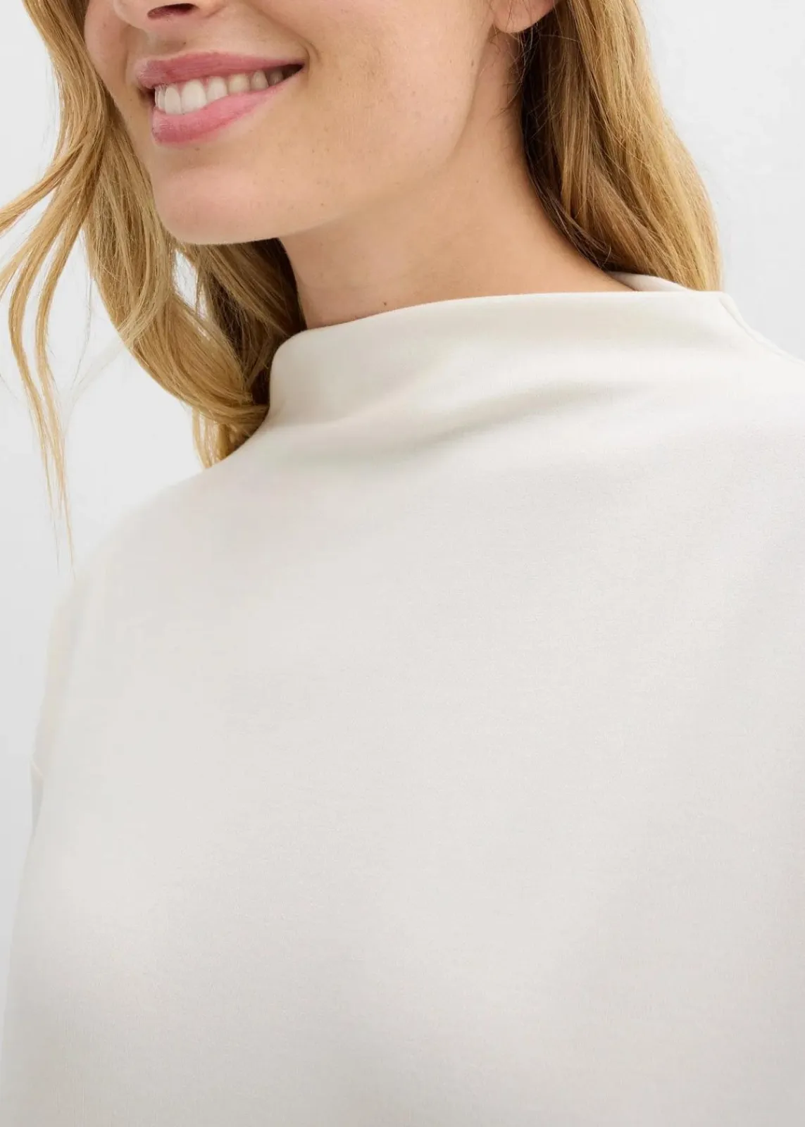 bonprix Kleider|Bekleidung·Pullover & Strickjacken^Midikleid aus Viskose-Mix perlweiß