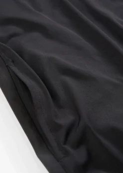 bonprix Kleider^Midikleid in A-Linie schwarz