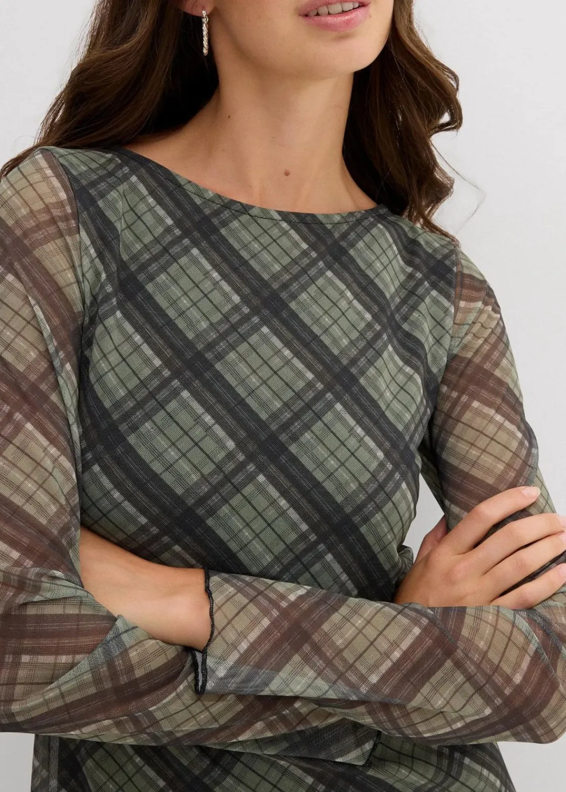 bonprix Kleider^Minikleid aus feinem Mesh oliv kariert