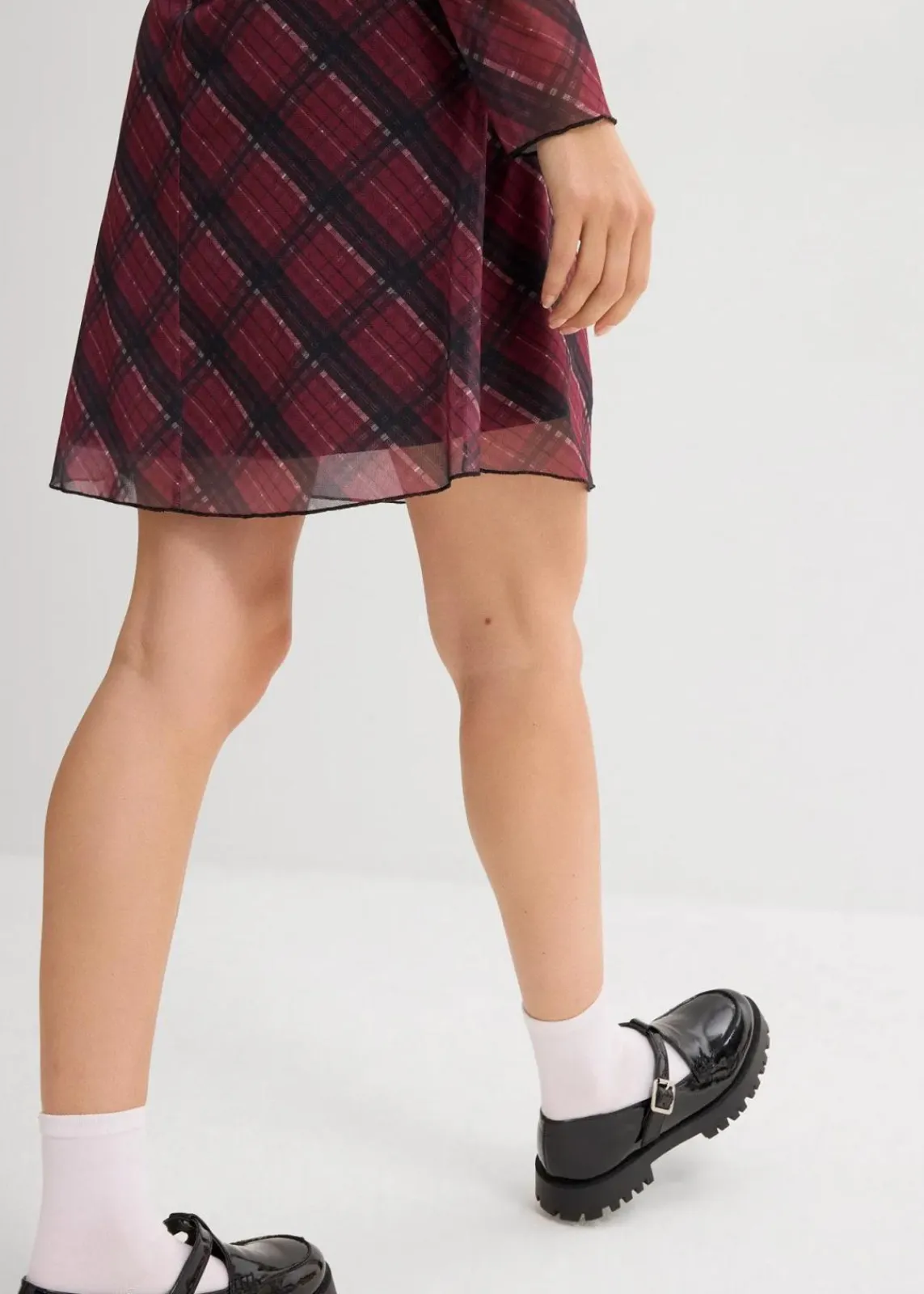 bonprix Kleider^Minikleid aus feinem Mesh dunkelrot kariert