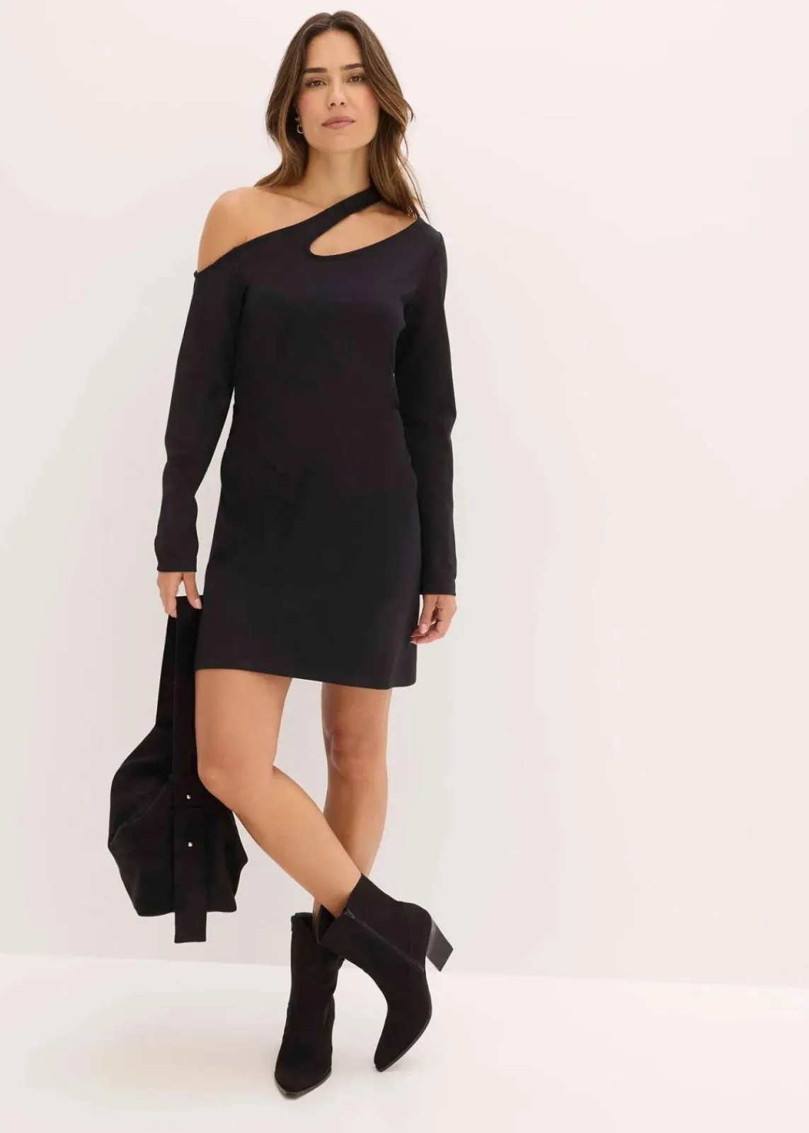 bonprix Bekleidung·Pullover & Strickjacken|Kleider^Minikleid mit Cut-Outs schwarz