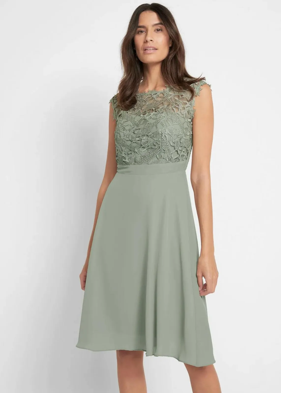 bonprix Kleider|Festliche Mode^Minikleid mit Spitze seegras