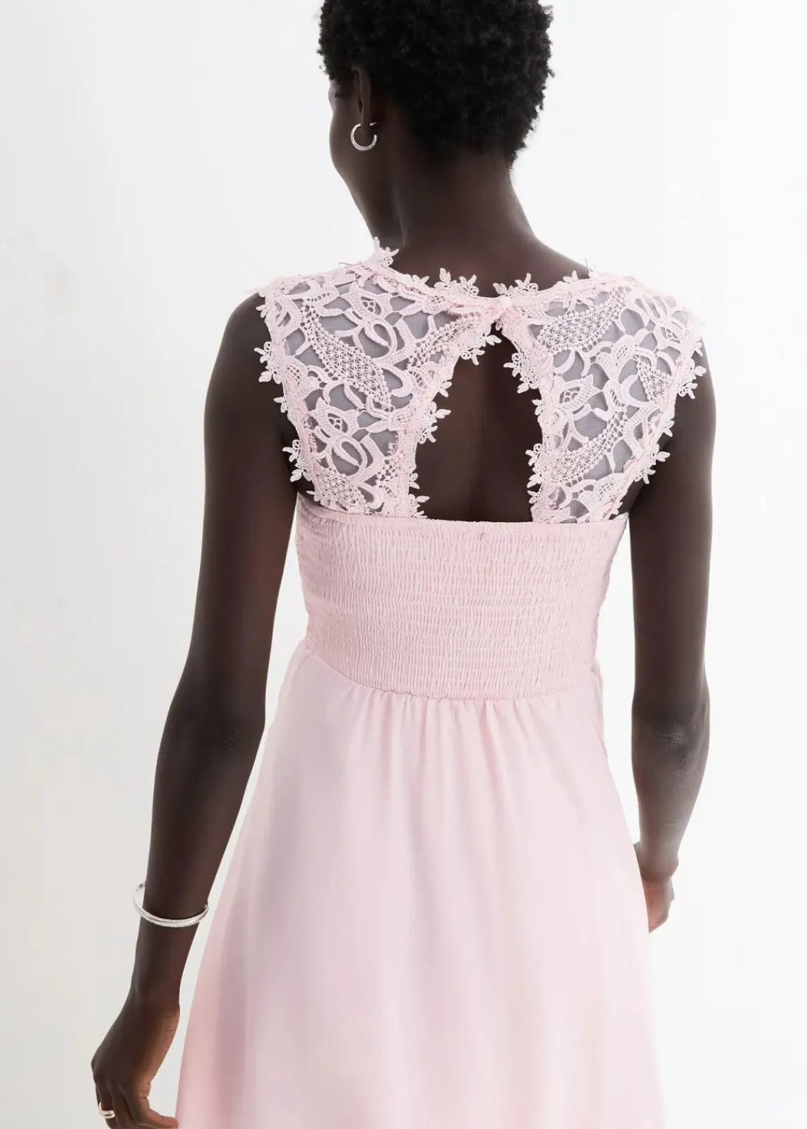 bonprix Kleider|Festliche Mode^Minikleid mit Spitze perlrosa