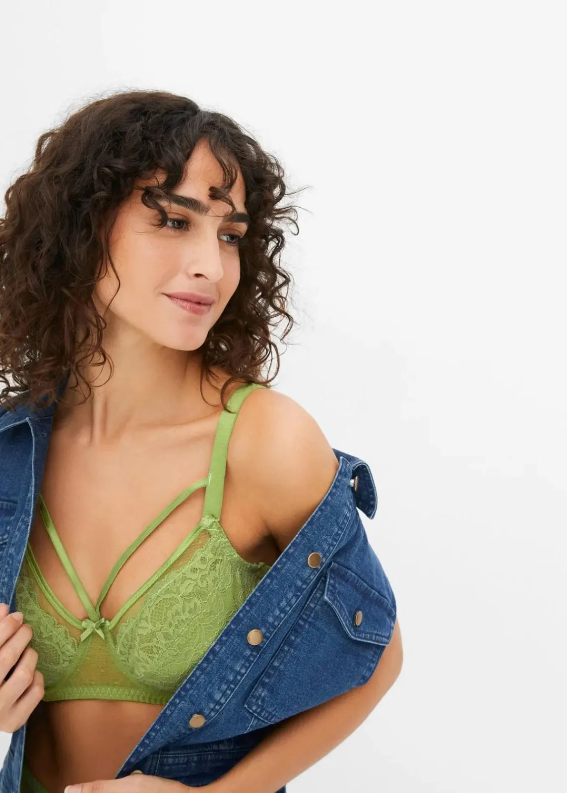 bonprix Große Cups D-H|Nachhaltigere Materialien^Minimizer-BH mit filigraner Spitze edelsteingrün