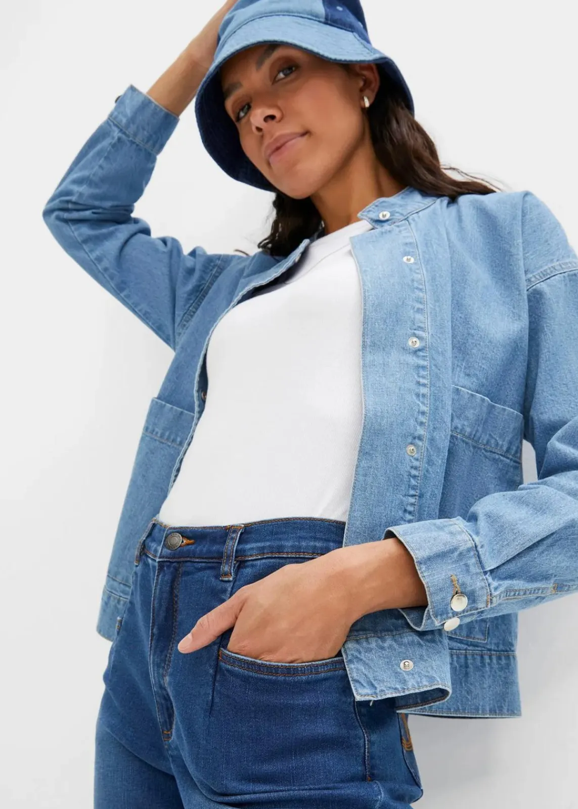 bonprix Bekleidung·Shirts & Tops|Jeans^Mom Jeans High Waist, Stretch blau denim used