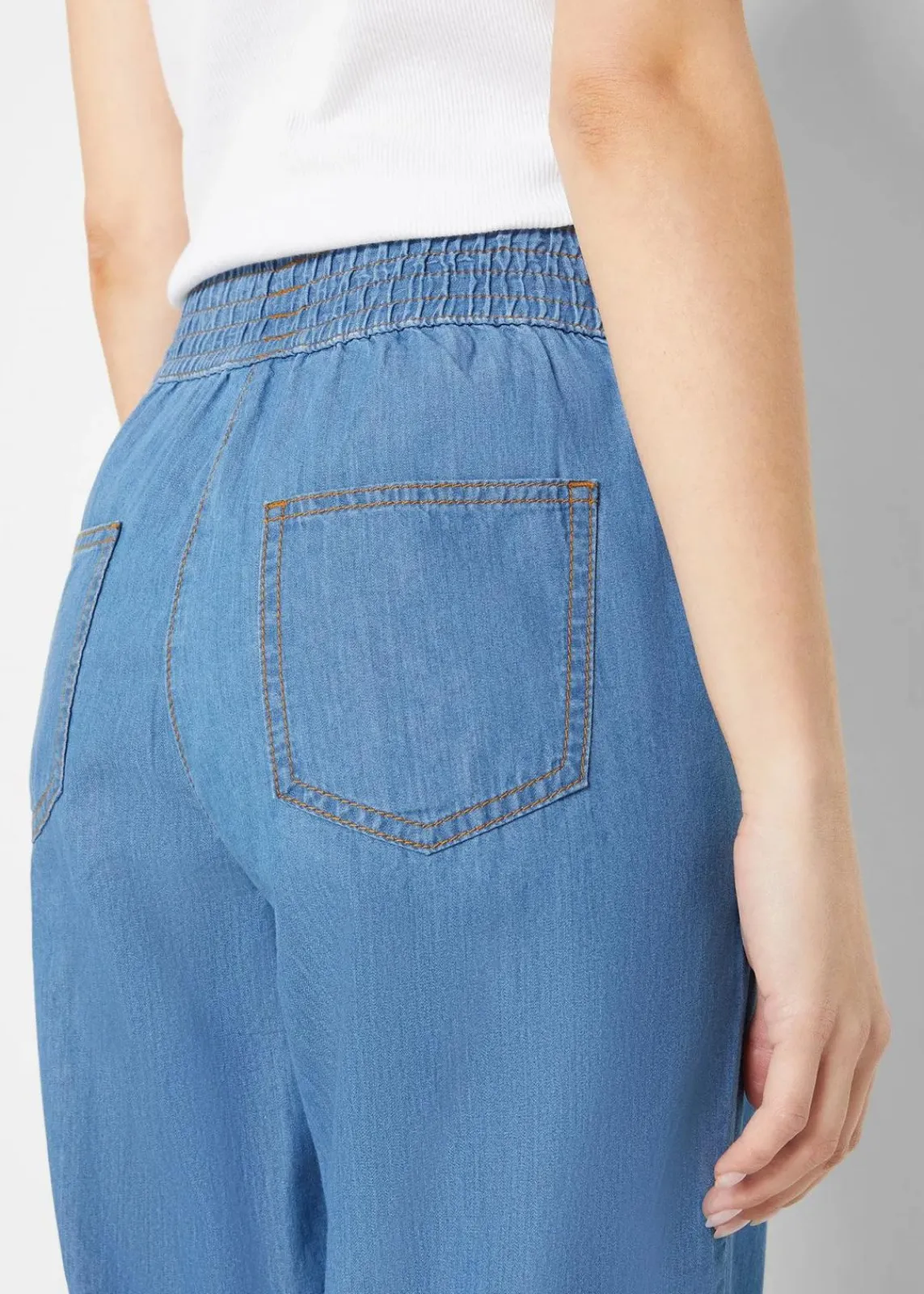 bonprix Bekleidung·Shirts & Tops|Jeans^Mom-Jeans High Waist, Bio-Baumwolle hellblau denim