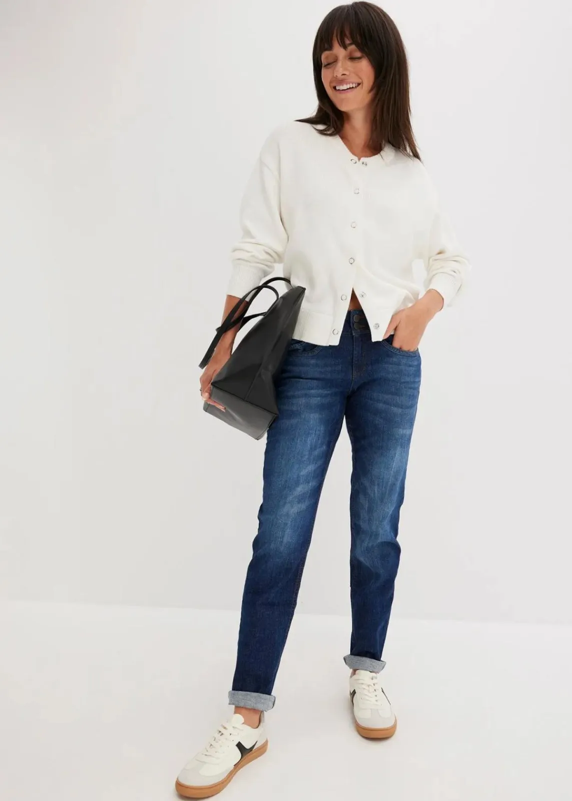 bonprix Jeans|Kurzgrößen^Mom-Jeans Mid Waist blau used