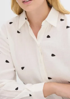 bonprix Blusen & Tuniken|Bekleidung·Jacken & Mäntel^Musselin-Bluse mit Herzen weiß/schwarz bedruckt