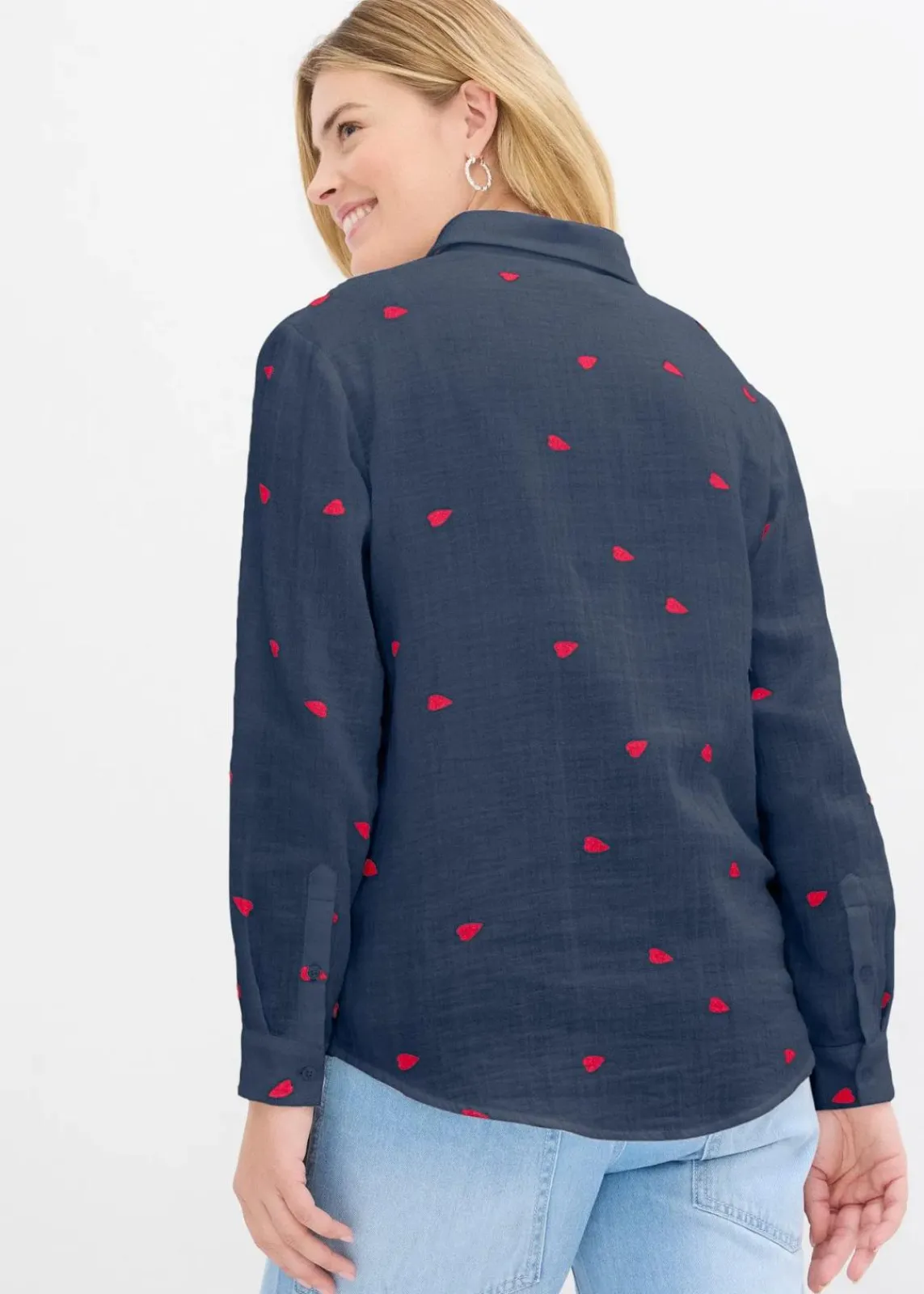 bonprix Blusen & Tuniken|Bekleidung·Jacken & Mäntel^Musselin-Bluse mit Herzen dunkelblau/dunkelrot bedruckt