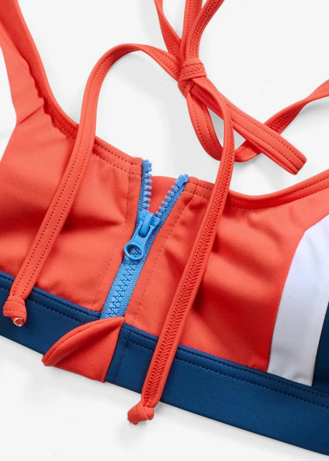 bonprix Nachhaltigere Materialien|Bikinis^Neckholder-Bikini mit Reißverschluss (2-tlg.Set) dunkelblau/rot