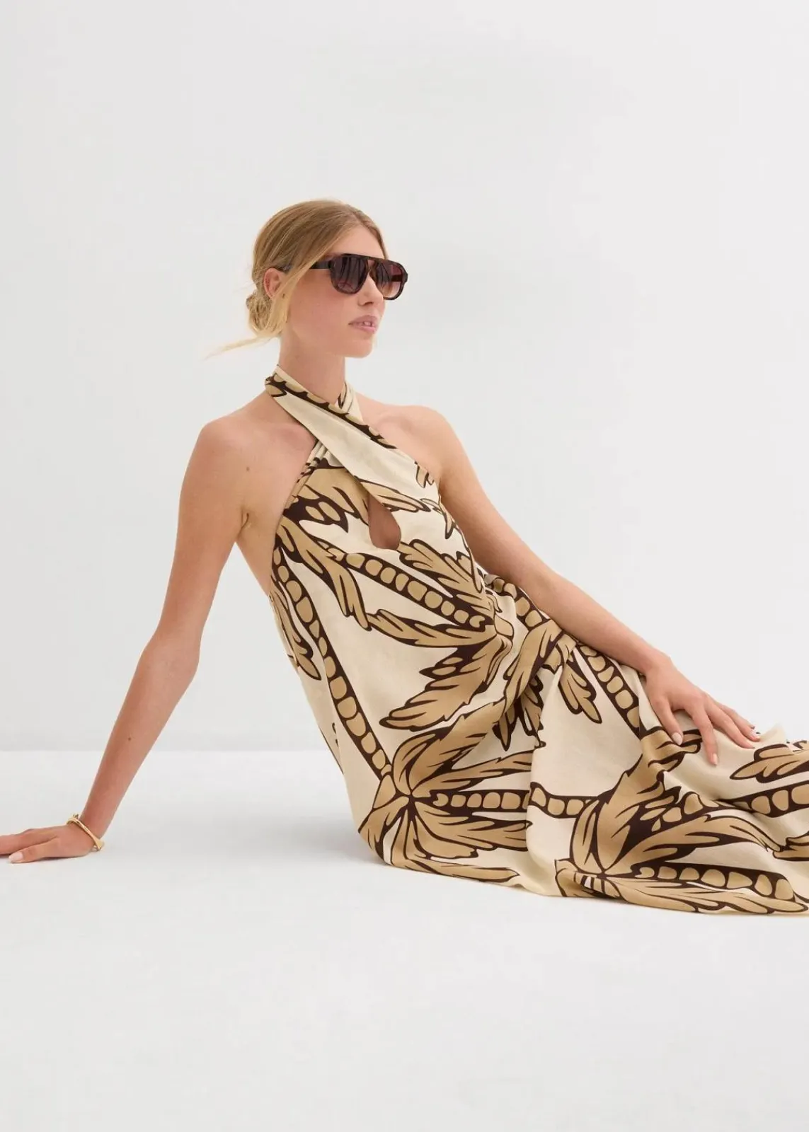 bonprix Nachhaltigere Materialien|Kleider^Neckholder-Kleid in A-Linie natur/dunkelbraun/new beige floral