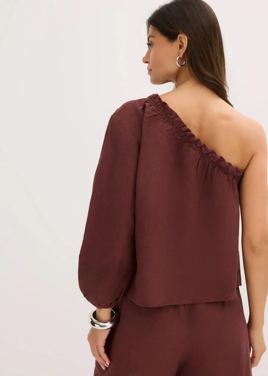 bonprix Blusen & Tuniken^One-Shoulder Bluse mit Leinenanteil kaffeebraun