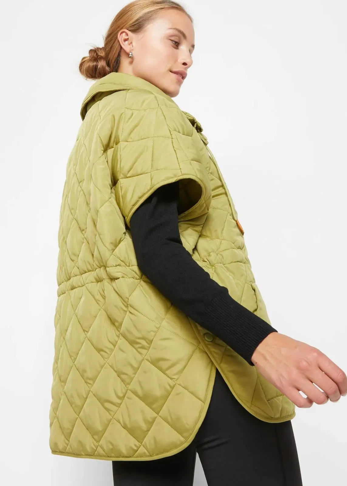 bonprix Nachhaltigere Materialien|Jacken & Mäntel^Oversize Funktions-Steppweste, wasserabweisend goldoliv