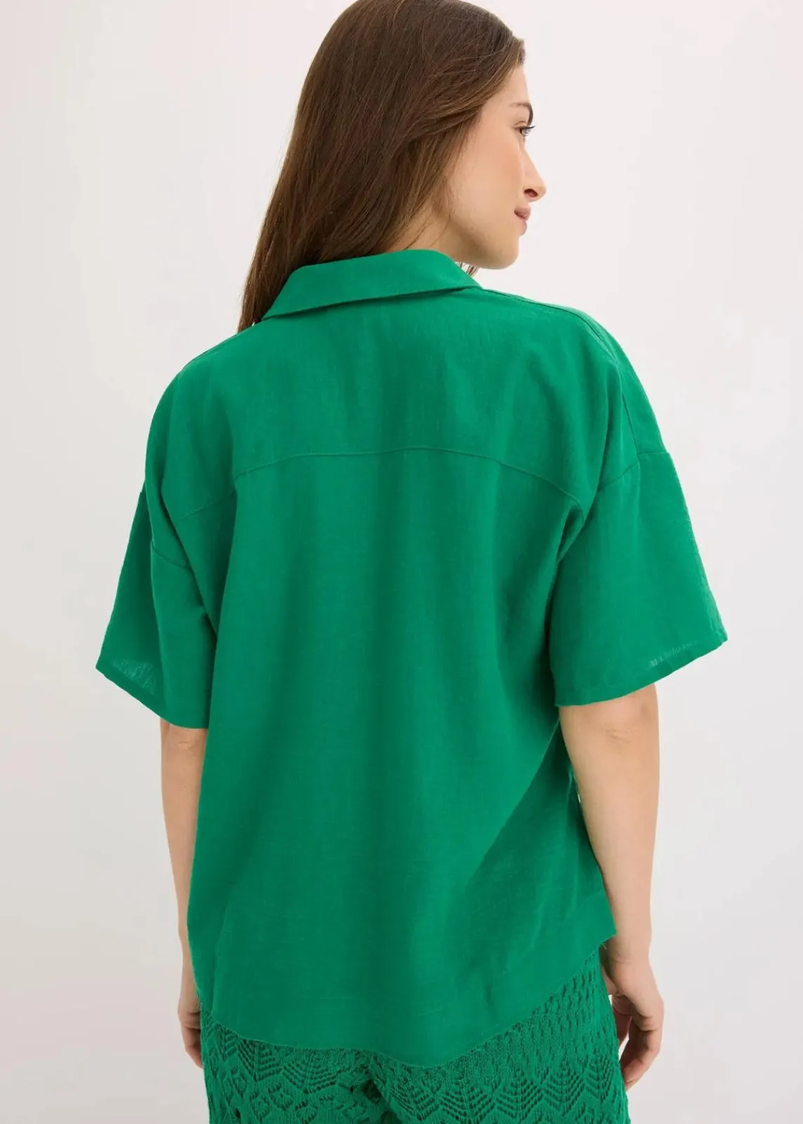 bonprix Bekleidung·Jacken & Mäntel|Blusen & Tuniken^Oversize Hemdbluse edelsteingrün