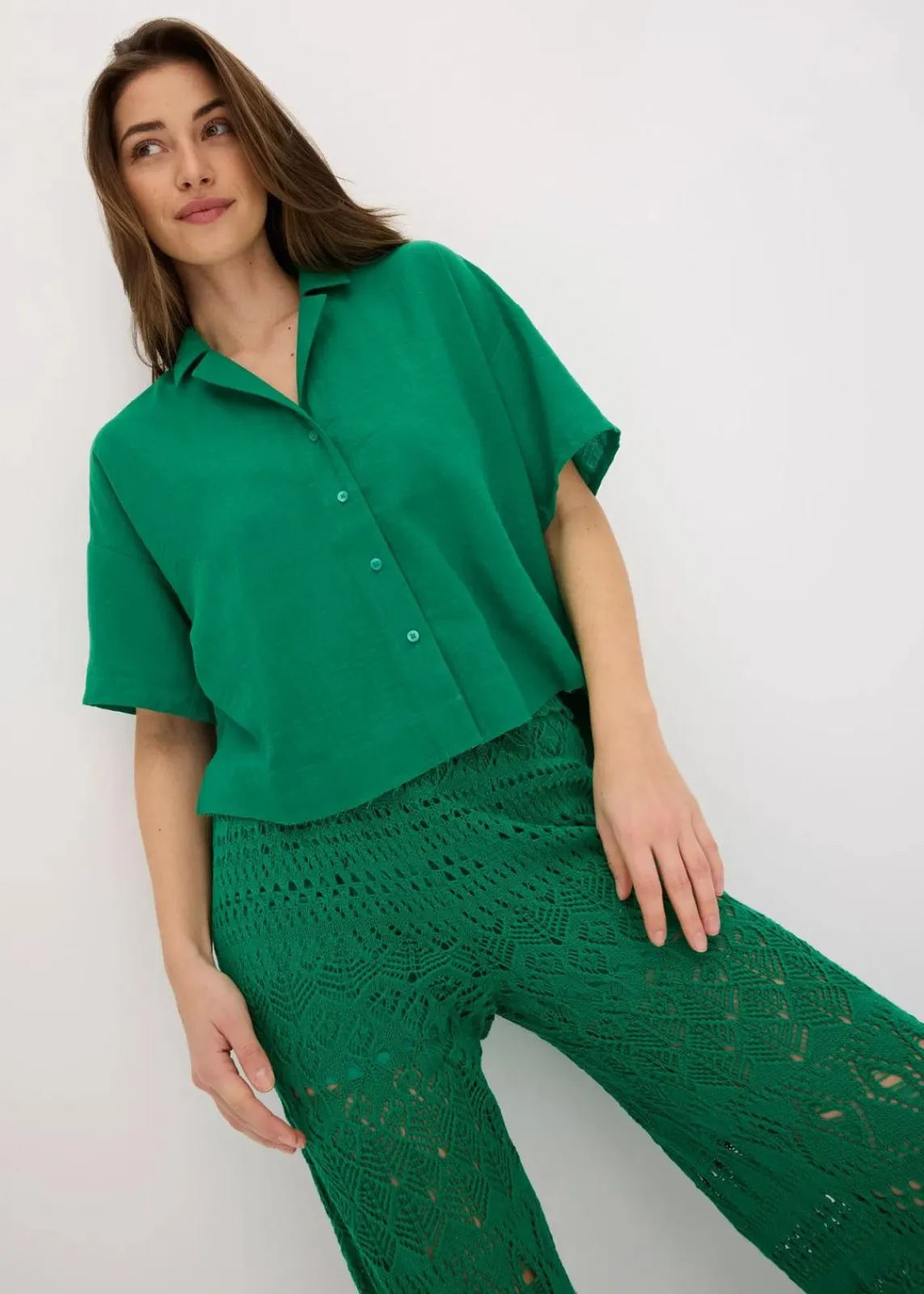 bonprix Bekleidung·Jacken & Mäntel|Blusen & Tuniken^Oversize Hemdbluse edelsteingrün