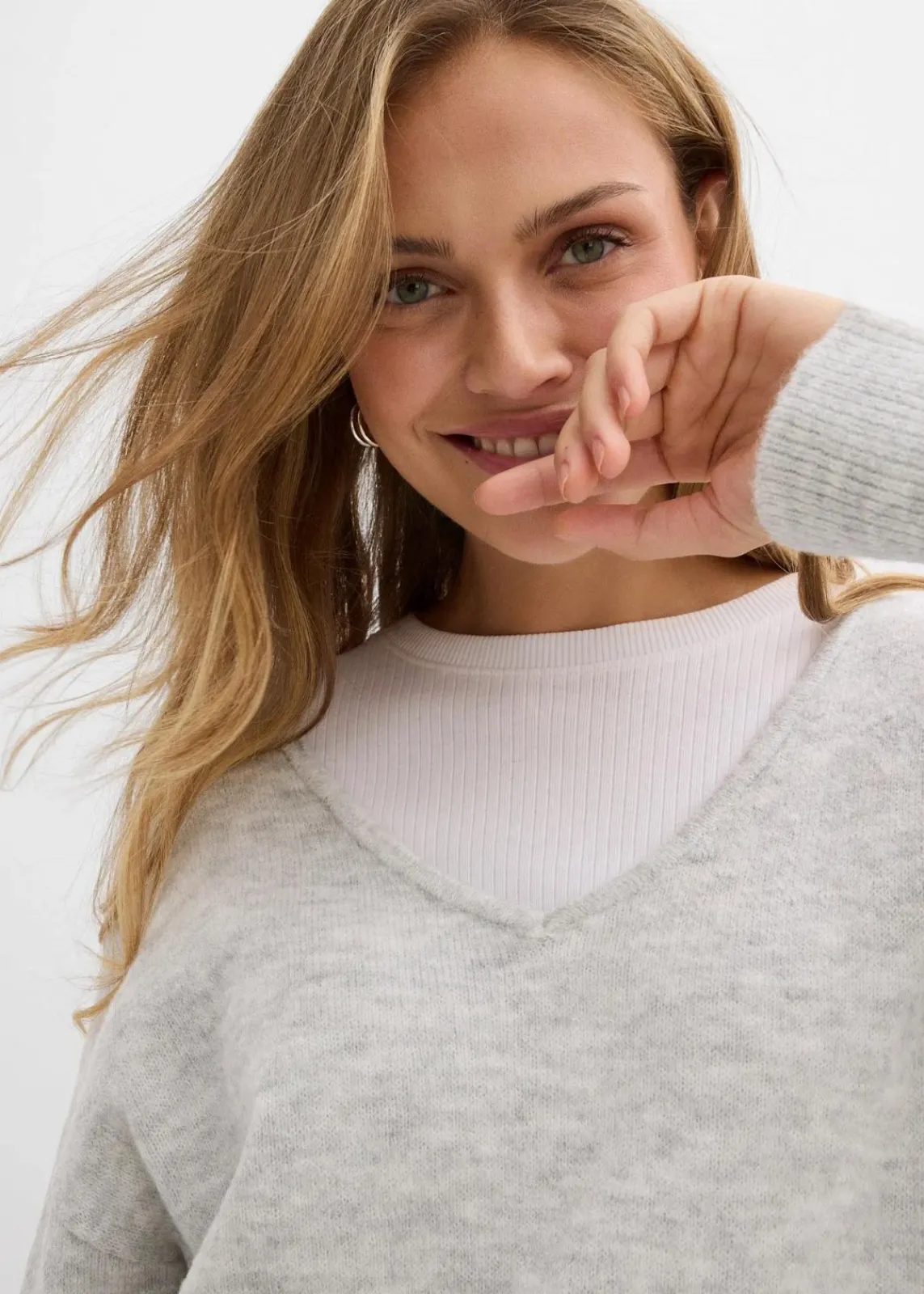 bonprix Bekleidung·Umstandsmode|Bekleidung·Jeans^Oversize Longpullover mit Seitenschlitzen hellgrau meliert